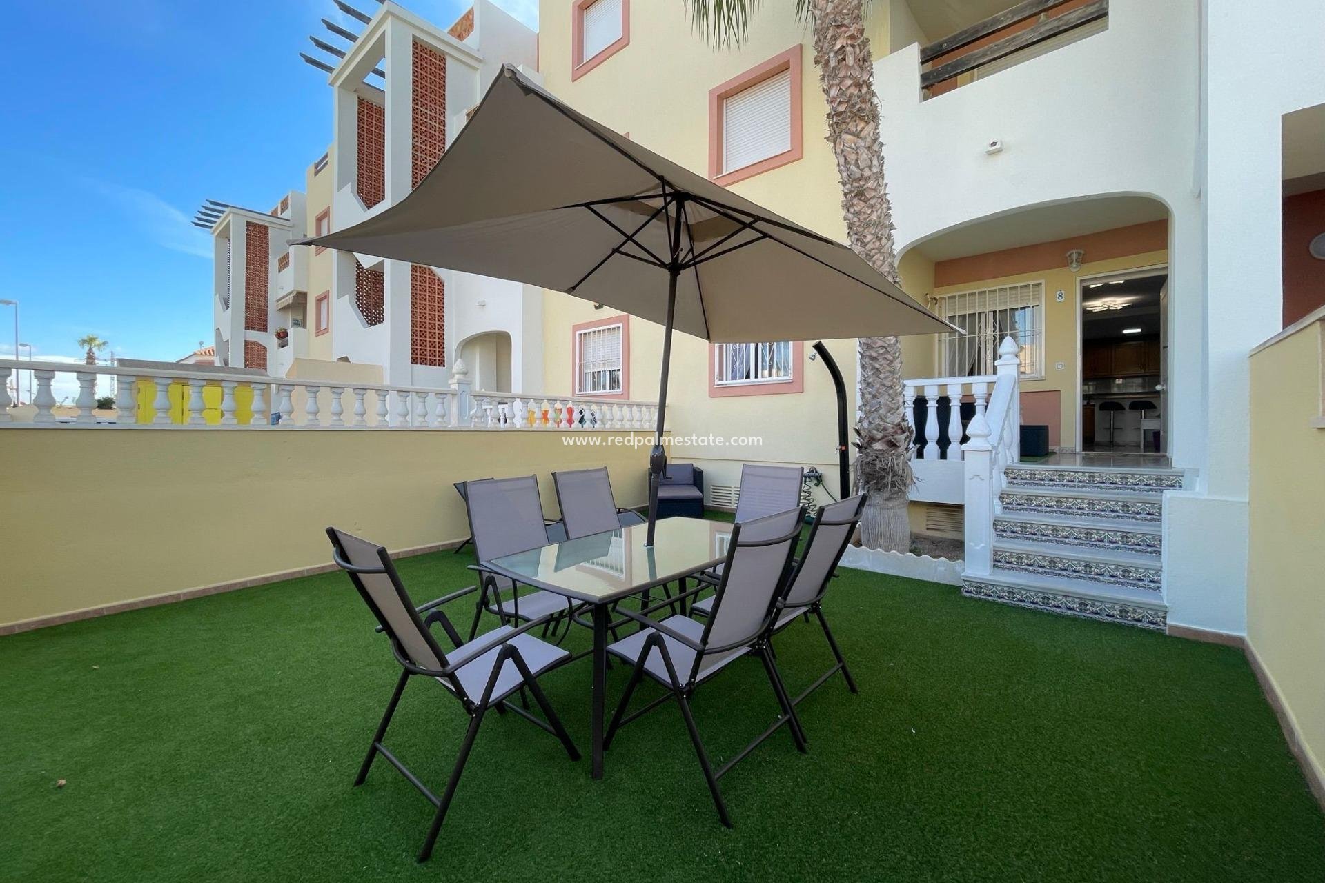 Reventa - Departamento -
Orihuela Costa - La Zenia