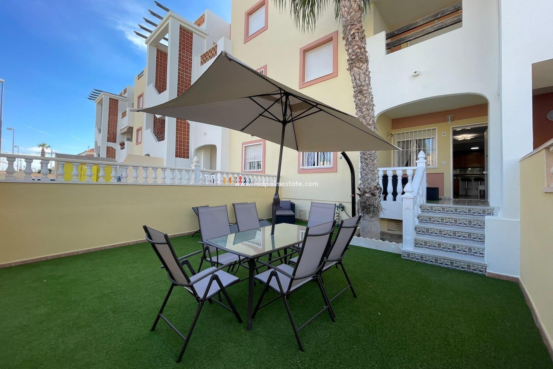 Reventa - Departamento -
Orihuela Costa - La Zenia