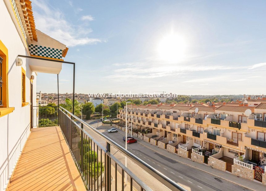 Reventa - Departamento -
Orihuela Costa - La Zenia