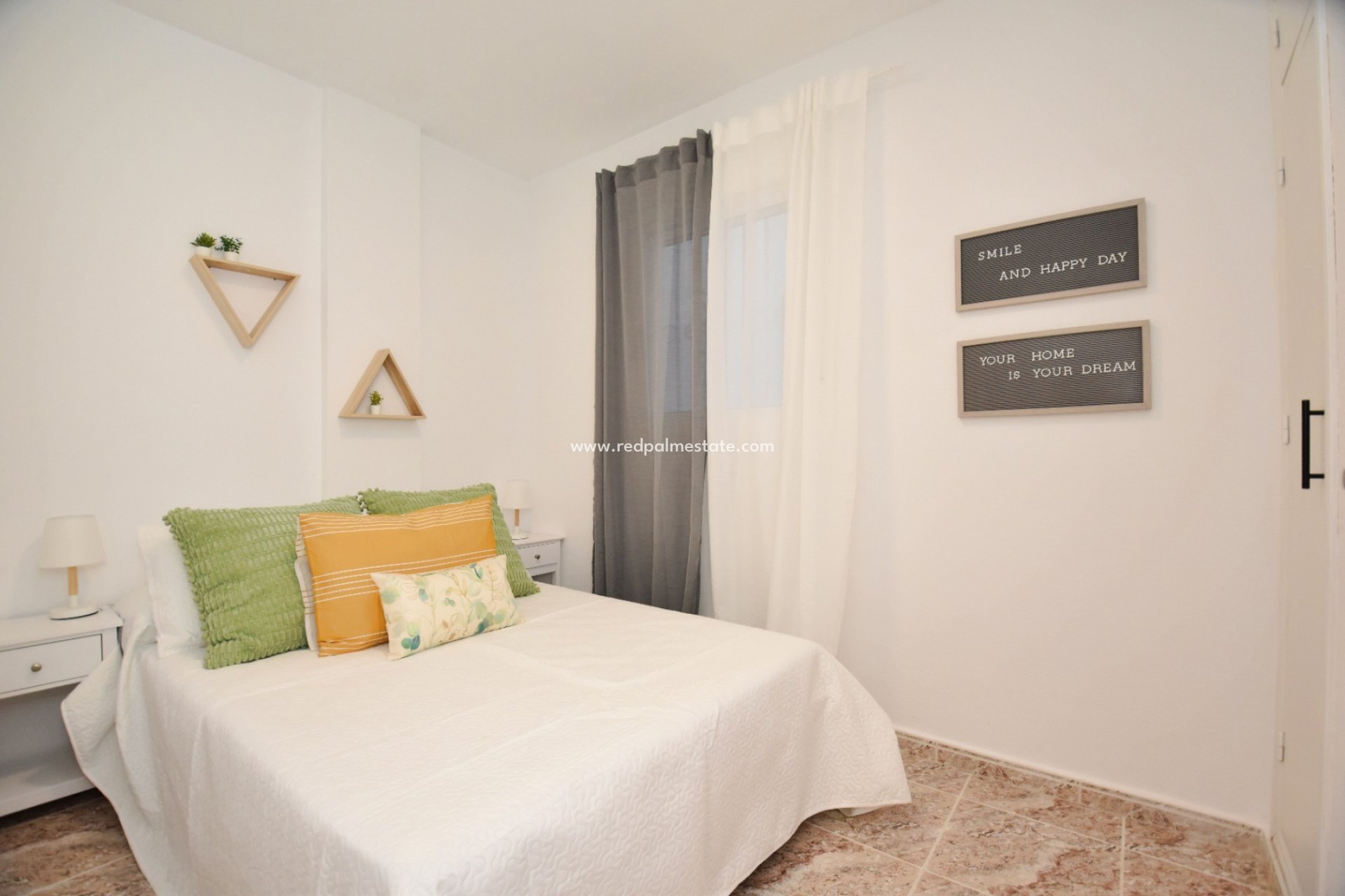 Reventa - Departamento -
Orihuela Costa - Las Filipinas