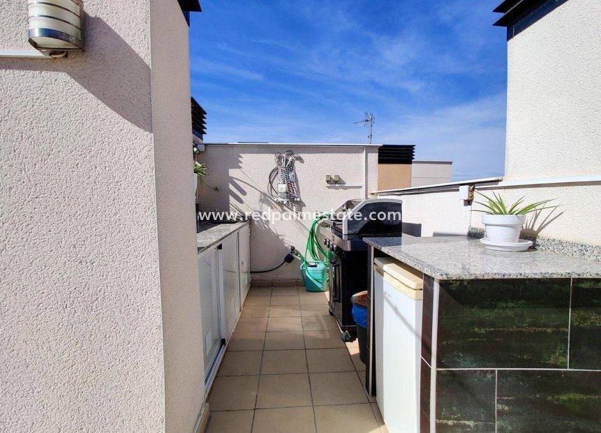 Reventa - Departamento -
Orihuela Costa - Montezenia