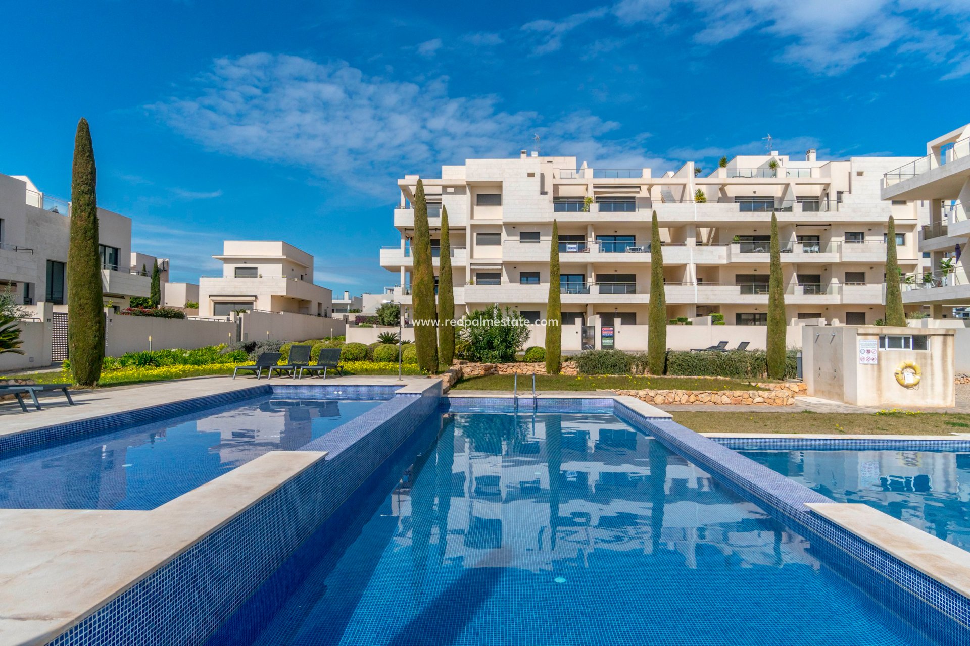 Reventa - Departamento -
Orihuela Costa - Urbanización Montezenia-Torrezenia