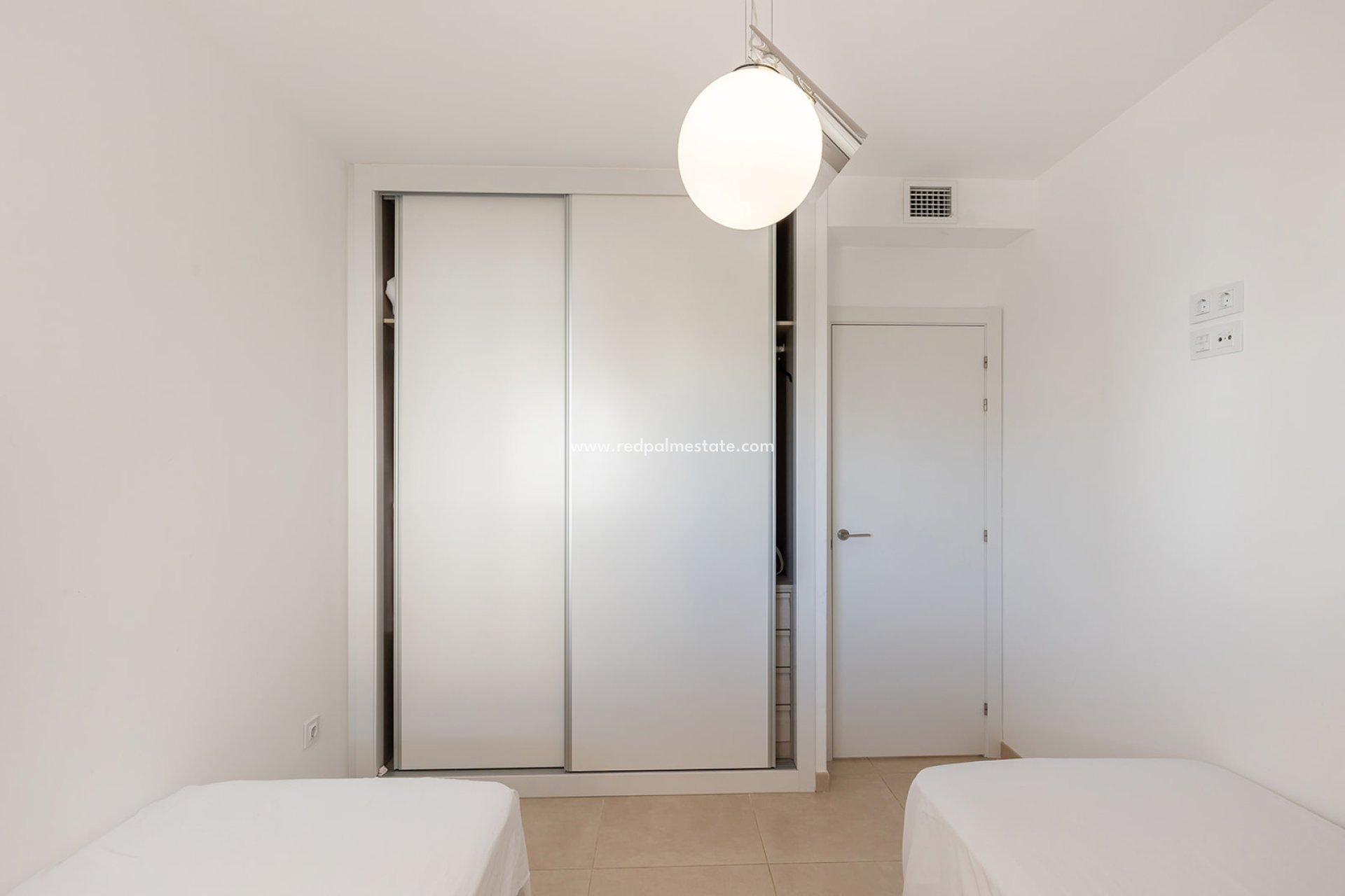 Reventa - Departamento -
Orihuela Costa - Villamartín