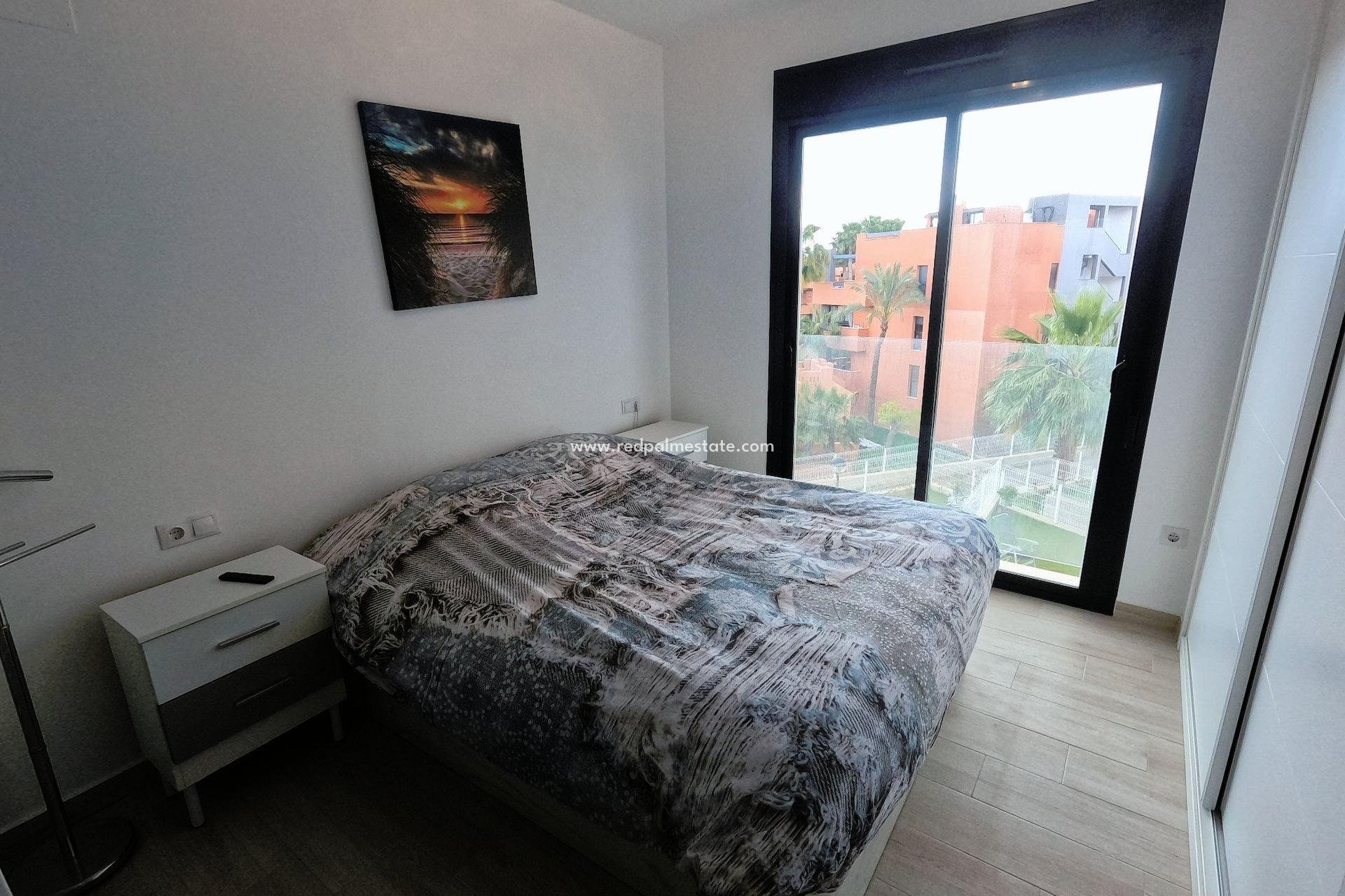 Reventa - Departamento -
Orihuela Costa - Villamartin