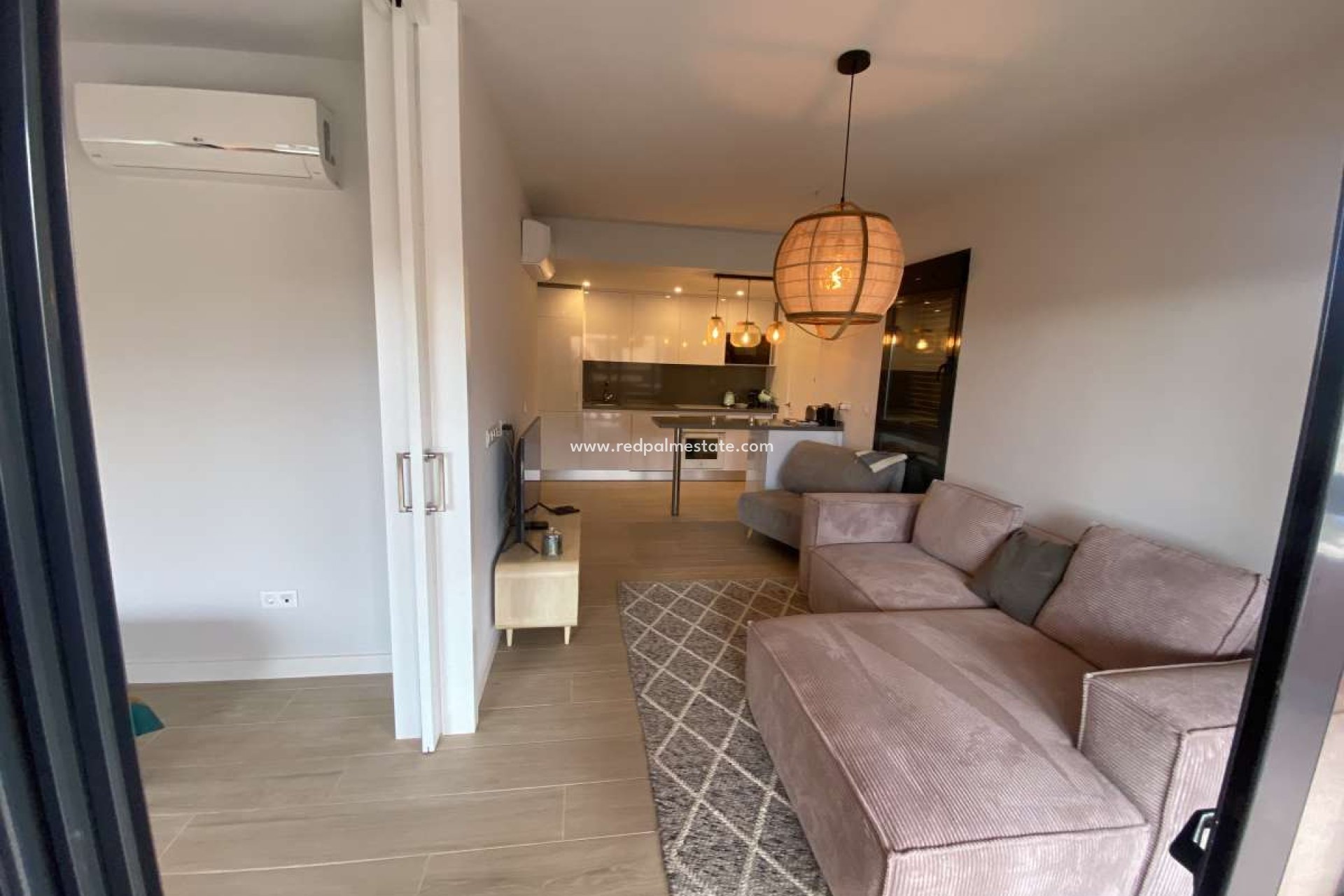 Reventa - Departamento -
Orihuela Costa - Villamartín