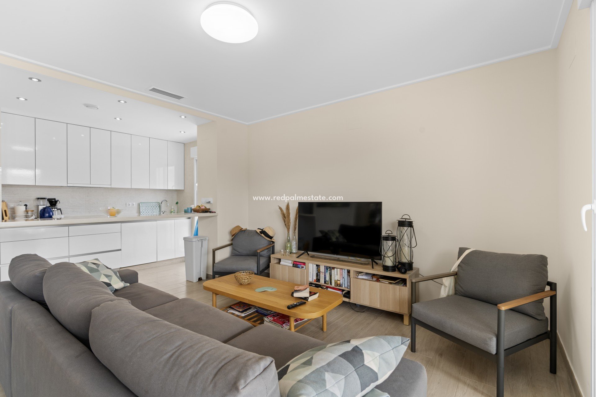 Reventa - Departamento -
Orihuela Costa - Villamartín