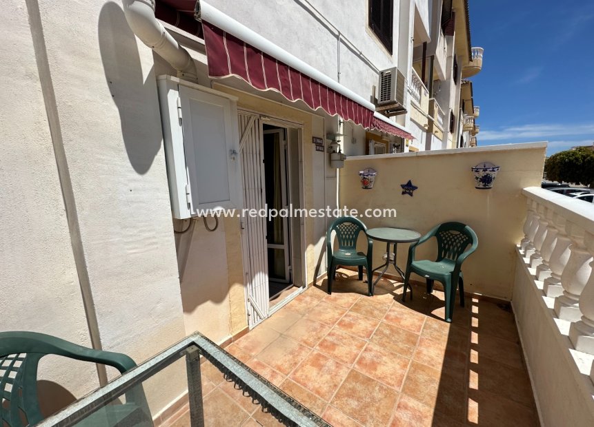 Reventa - Departamento -
Orihuela - Inland