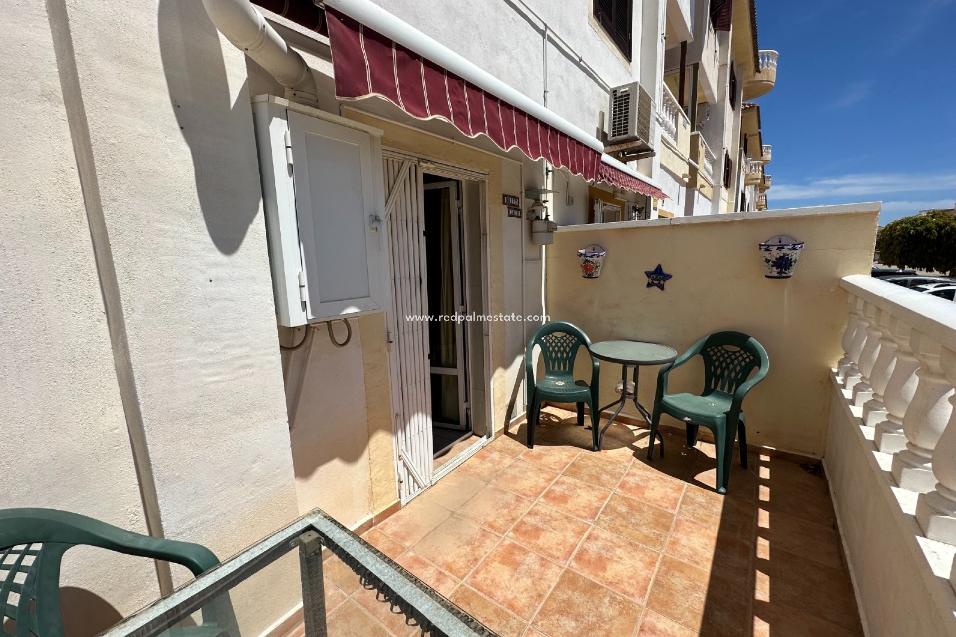 Reventa - Departamento -
Orihuela - Inland