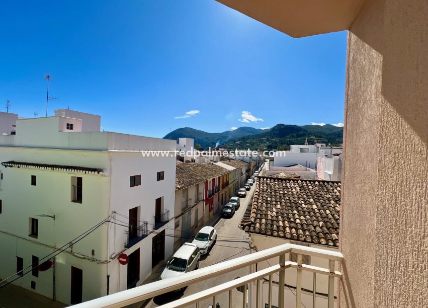 Reventa - Departamento -
Pego - Inland