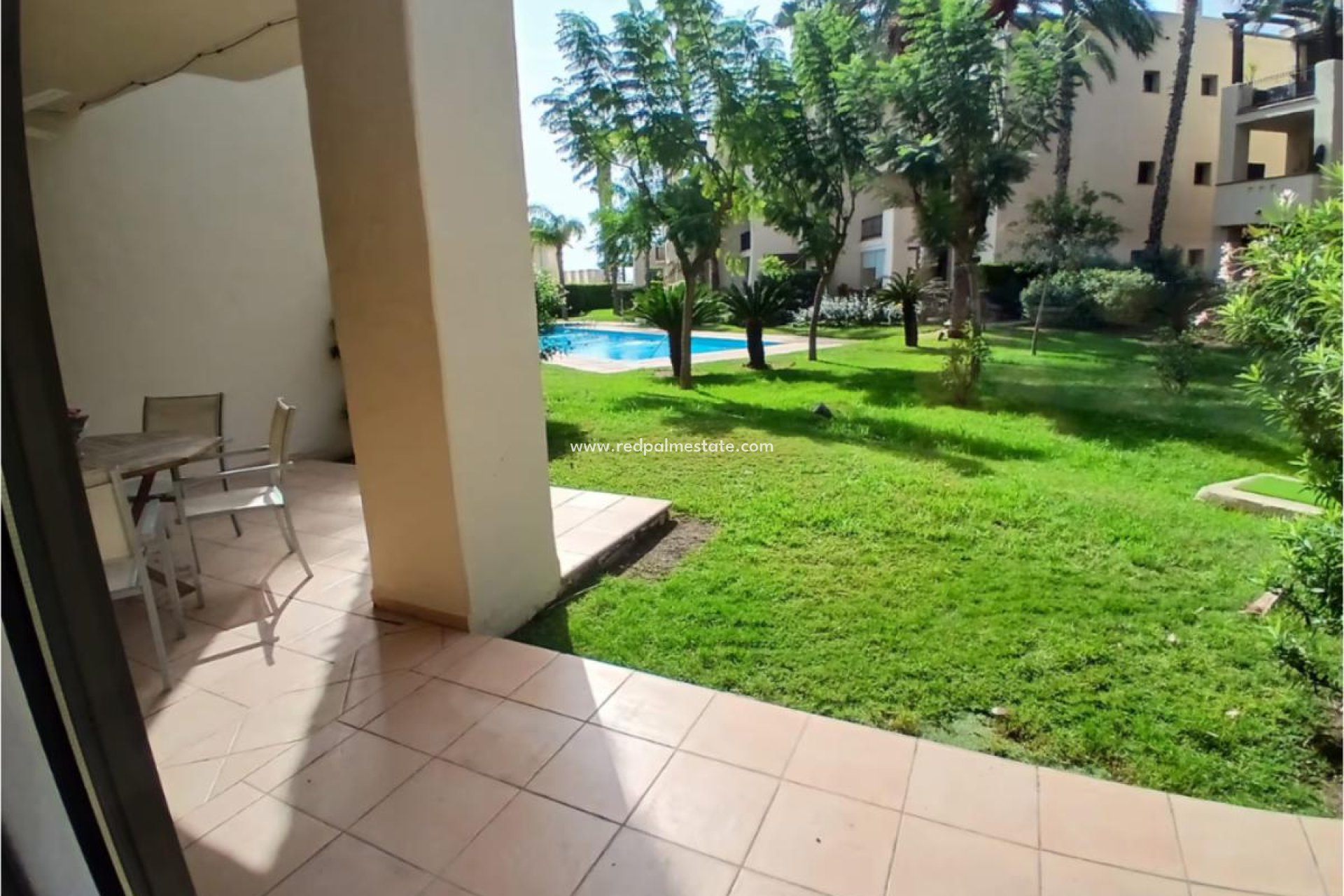 Reventa - Departamento -
Roda Golf Resort - Inland