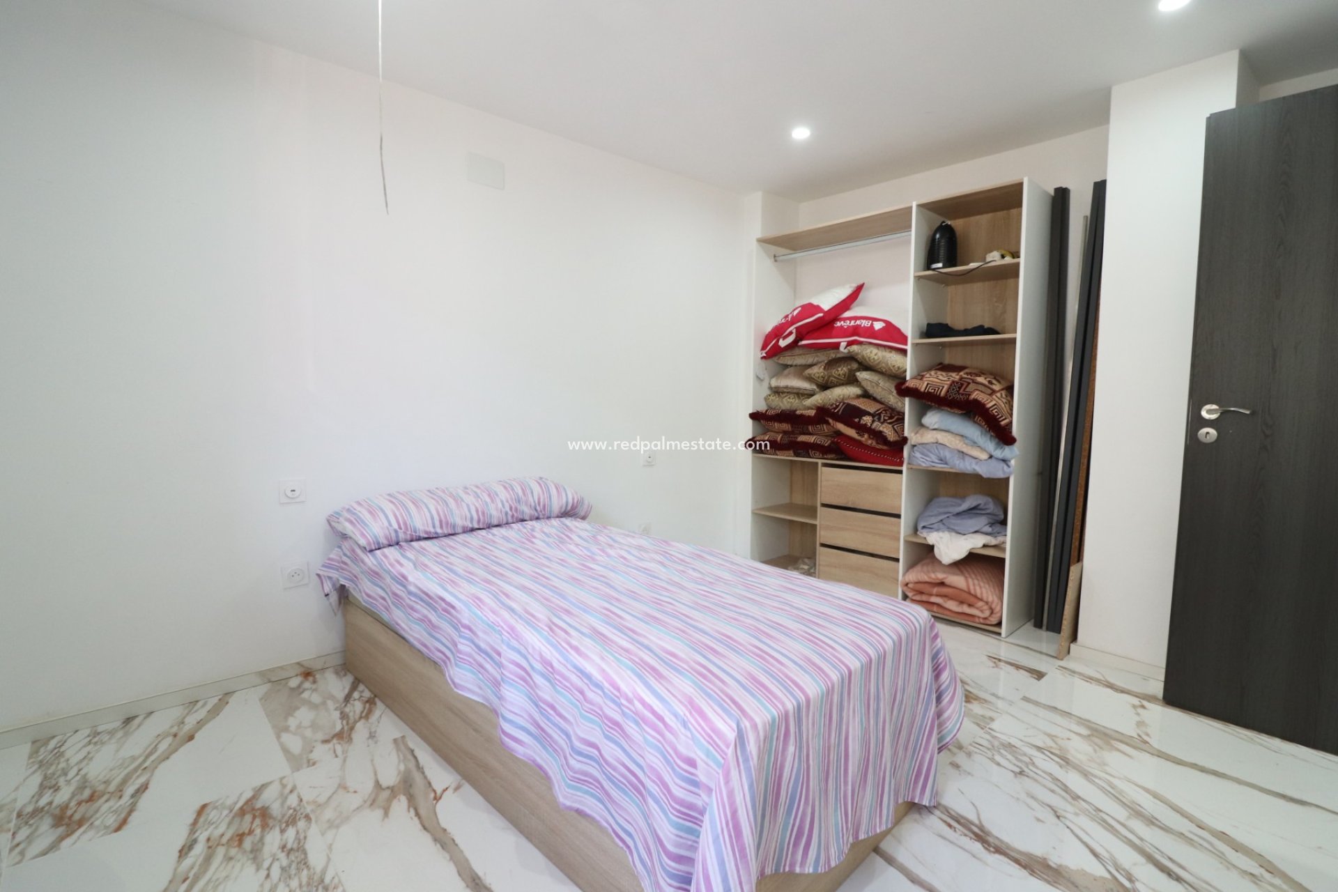 Reventa - Departamento -
Rojales