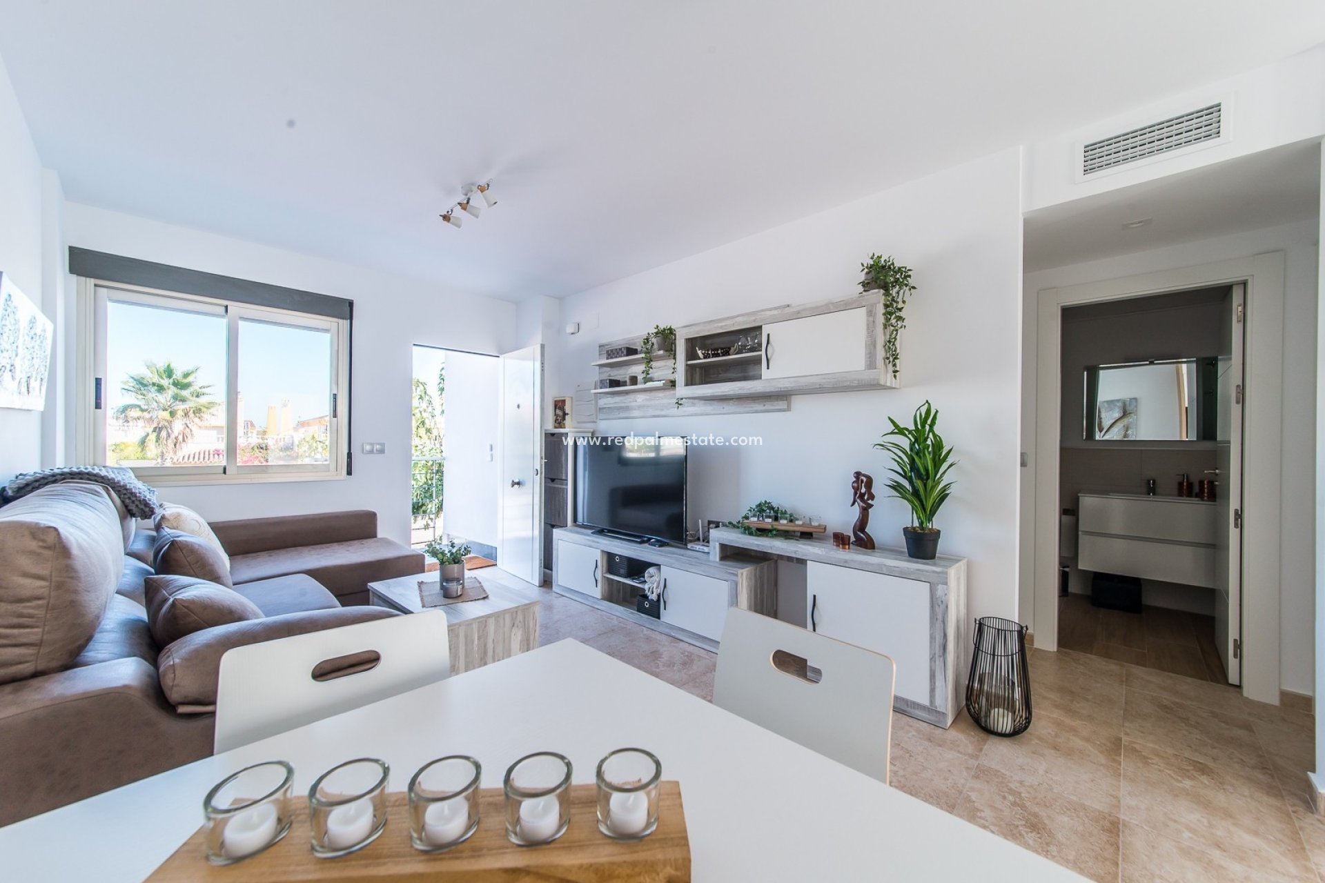 Reventa - Departamento -
Torre de la Horadada - Costa Blanca