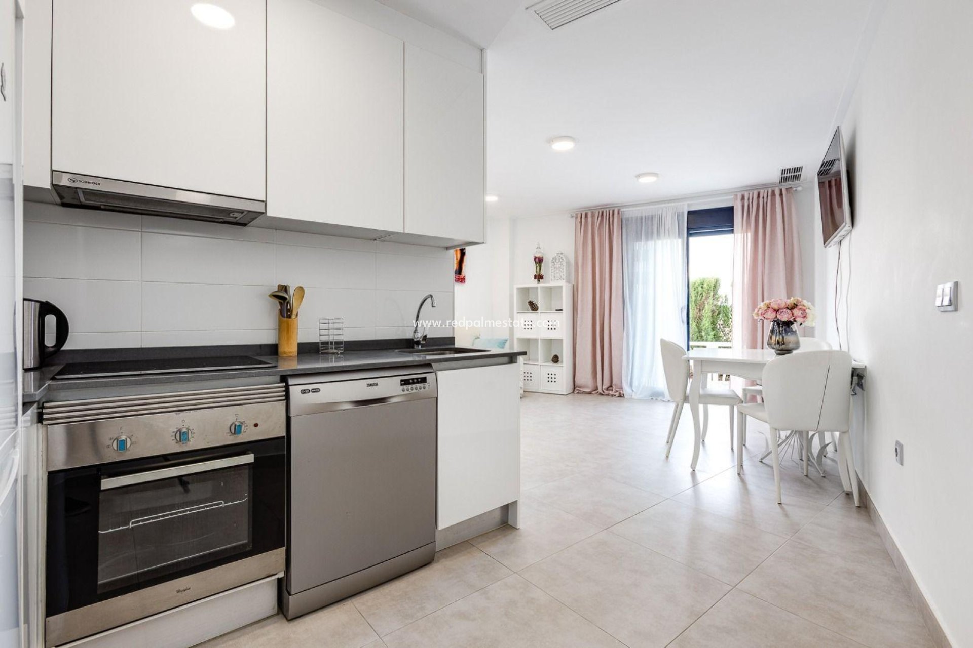 Reventa - Departamento -
Torrevieja - Aguas Nueva