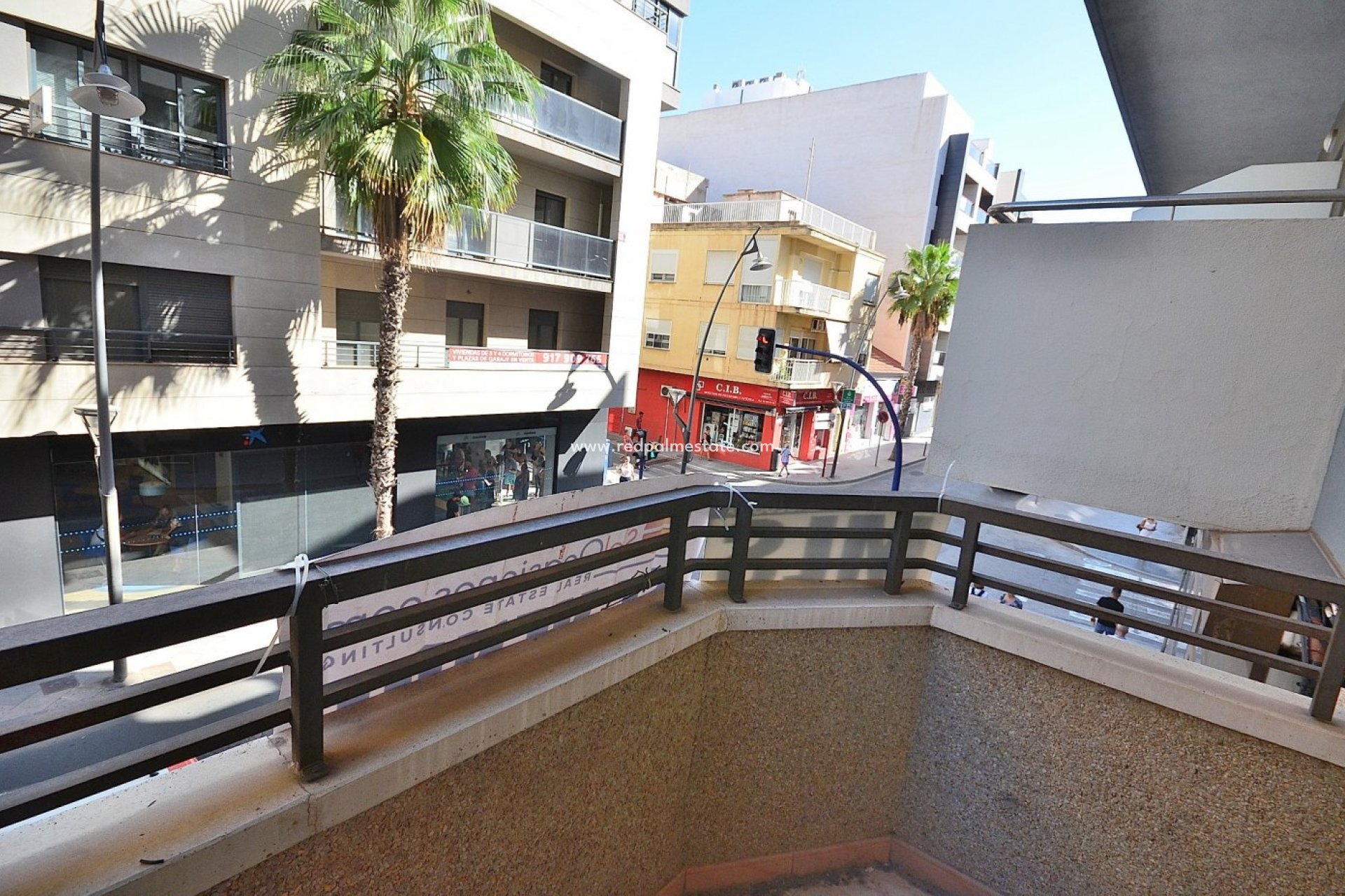 Reventa - Departamento -
Torrevieja - Center