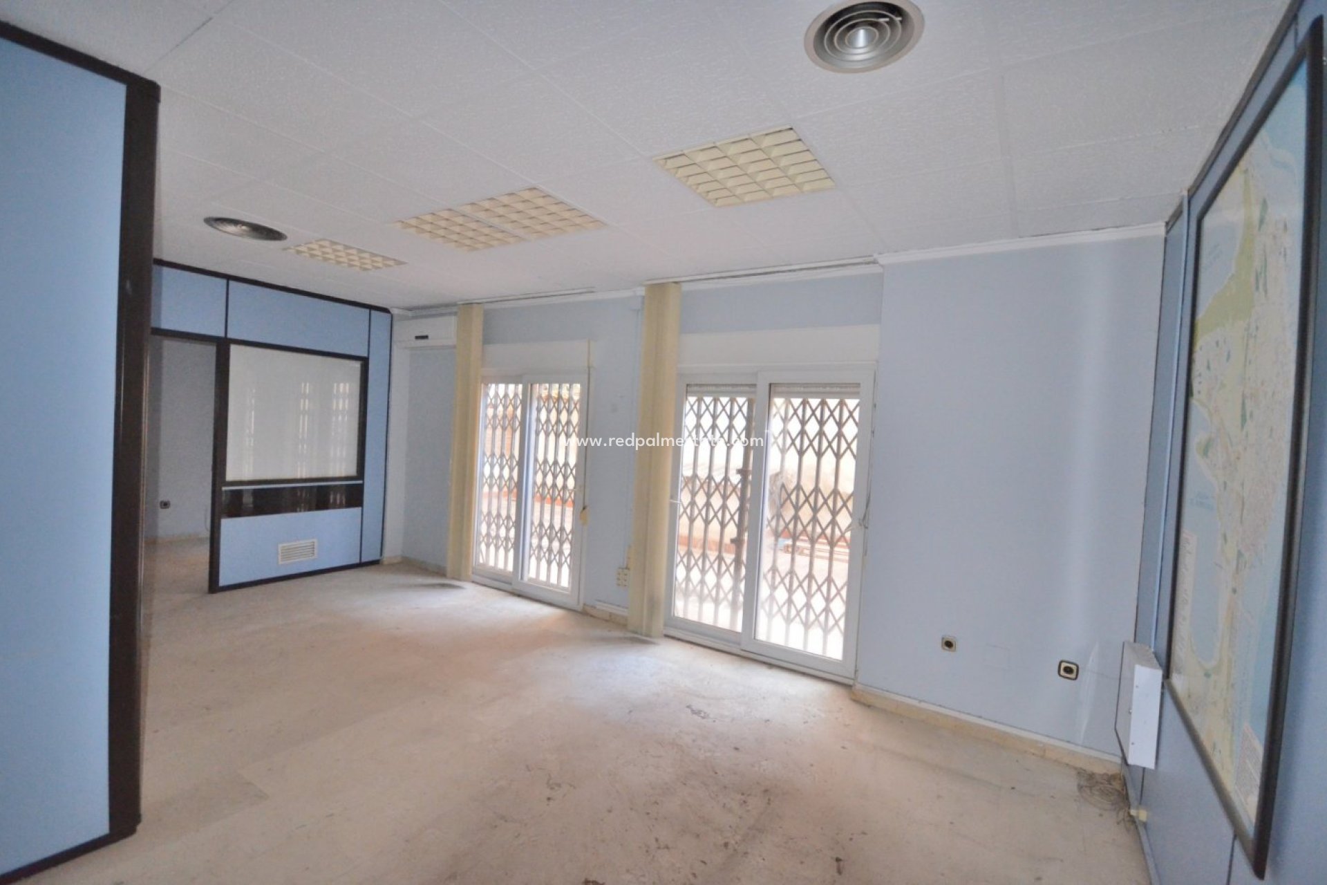 Reventa - Departamento -
Torrevieja - Center