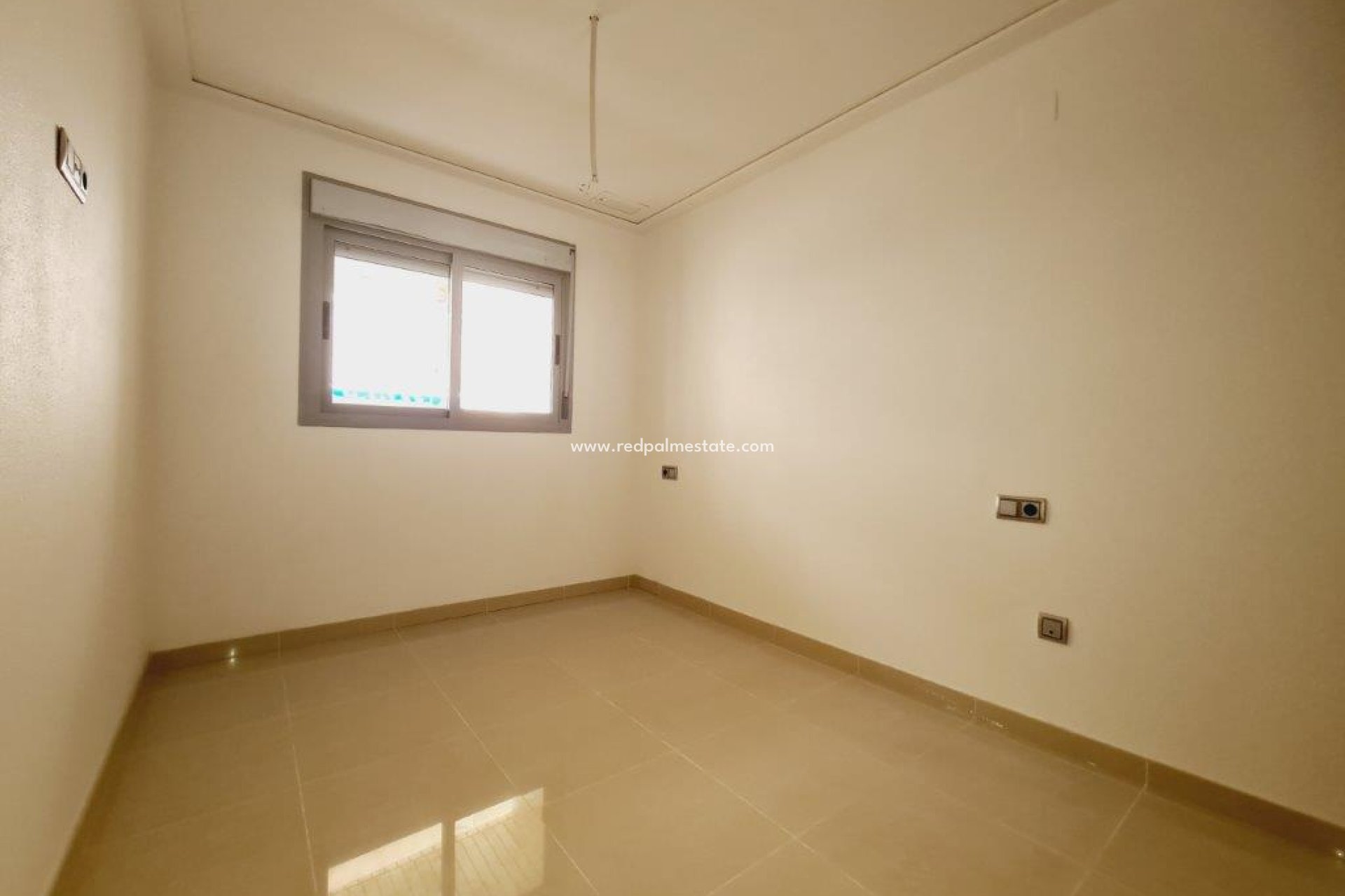 Reventa - Departamento -
Torrevieja - Costa Blanca