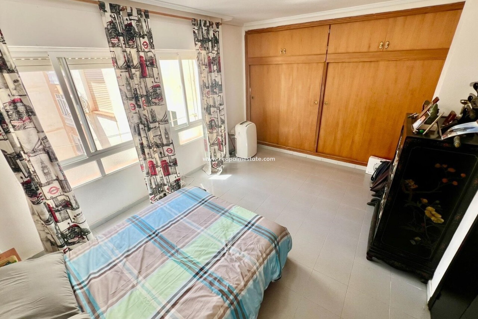 Reventa - Departamento -
Torrevieja - Costa Blanca