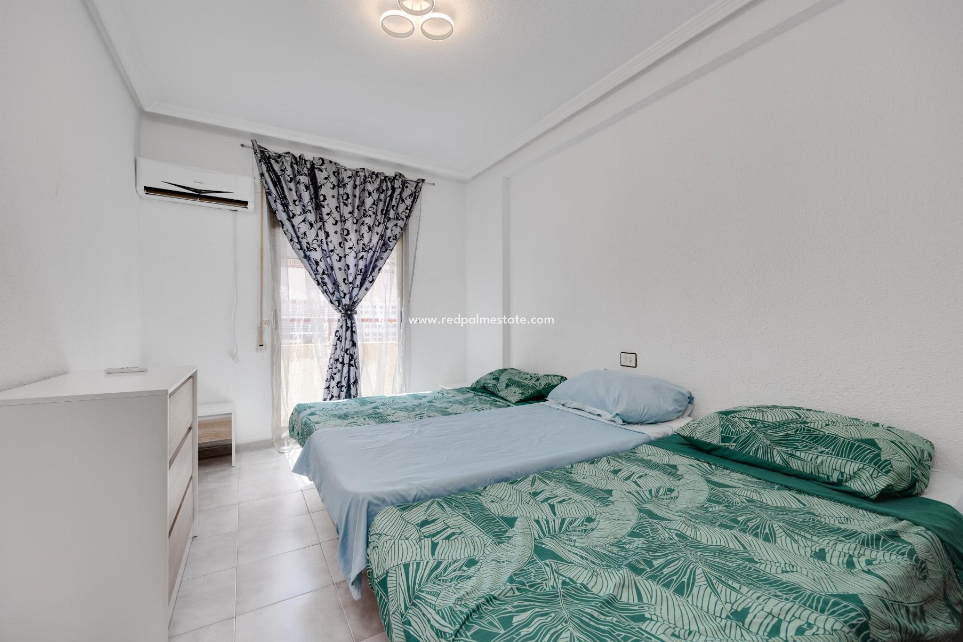 Reventa - Departamento -
Torrevieja - Costa Blanca