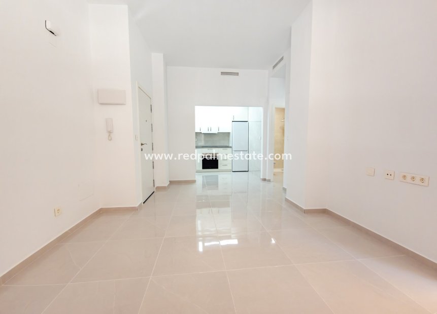 Reventa - Departamento -
Torrevieja - El Acequión - Los Náufragos