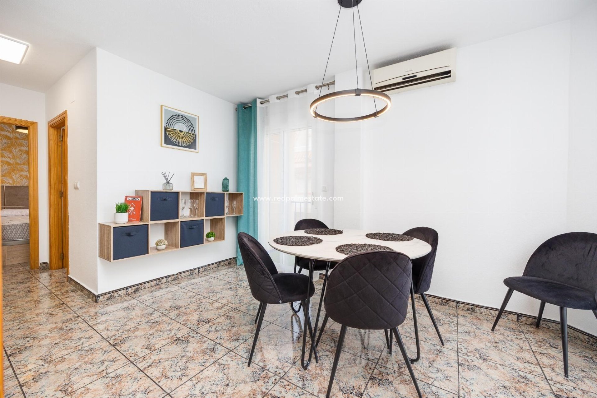 Reventa - Departamento -
Torrevieja - El Acequión - Los Náufragos