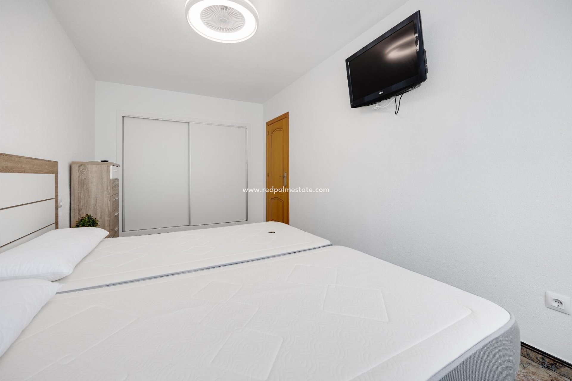 Reventa - Departamento -
Torrevieja - El Acequión - Los Náufragos