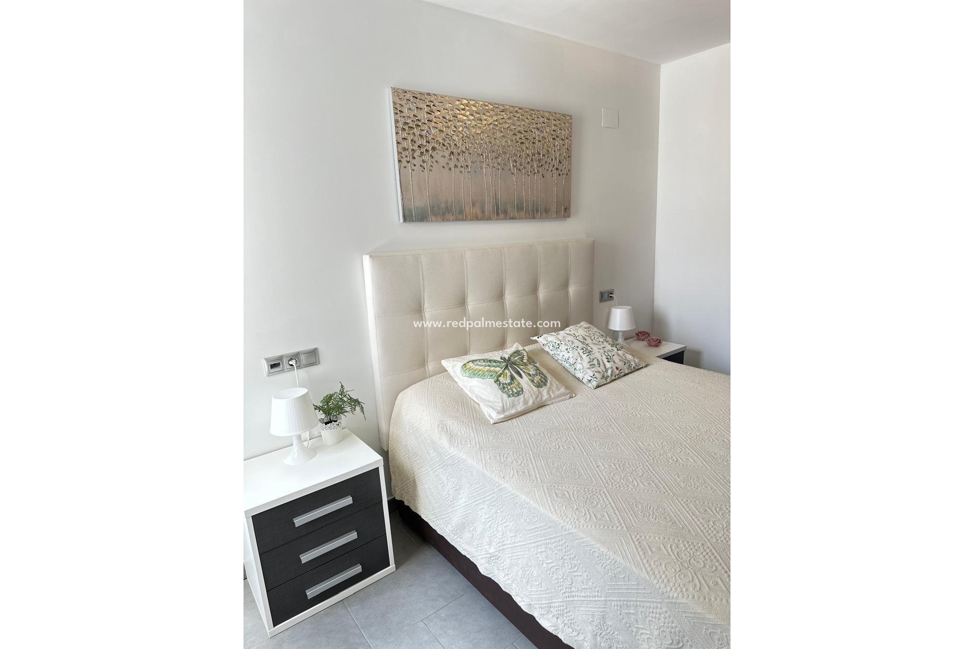 Reventa - Departamento -
Torrevieja - La Mata