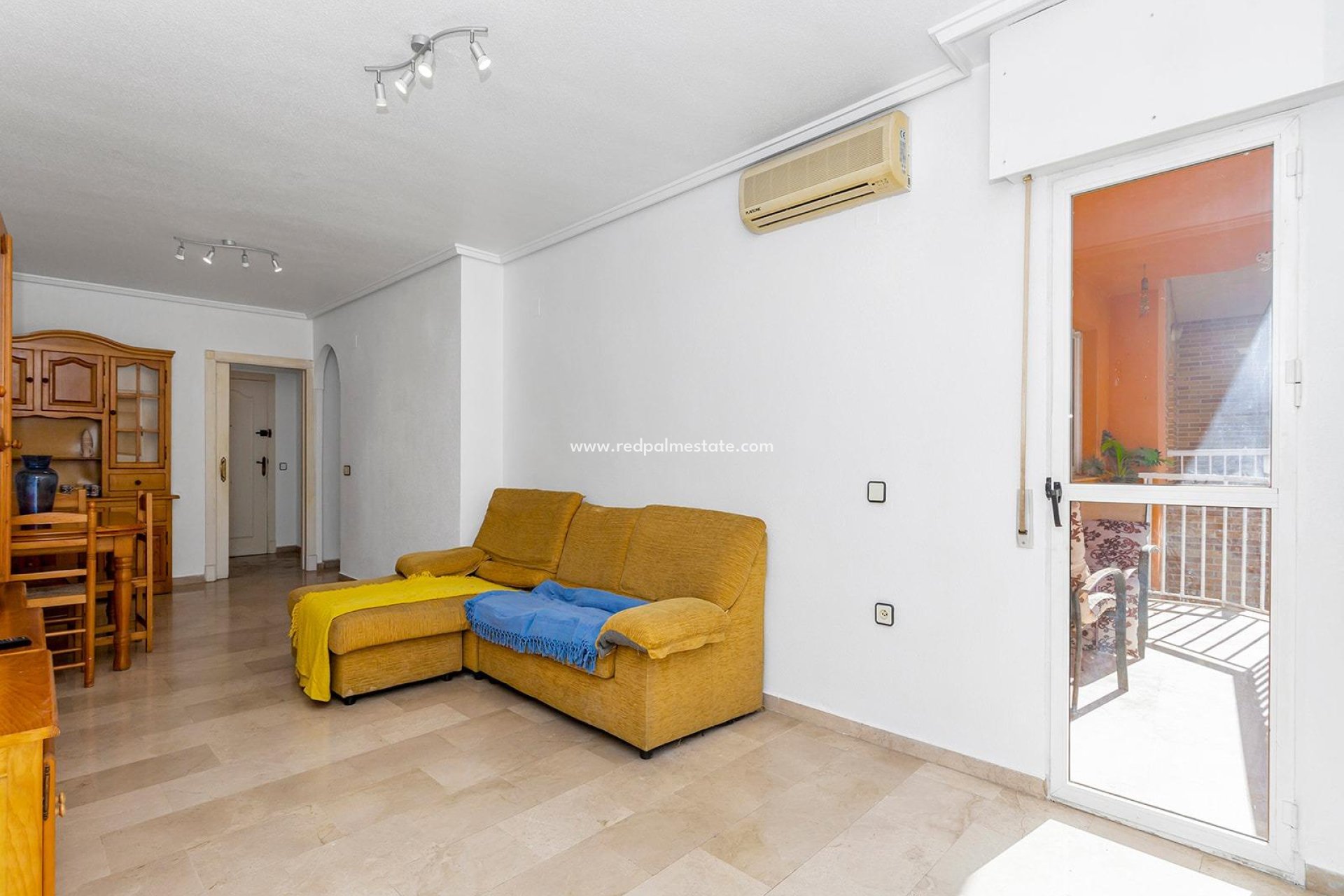 Reventa - Departamento -
Torrevieja - La Mata