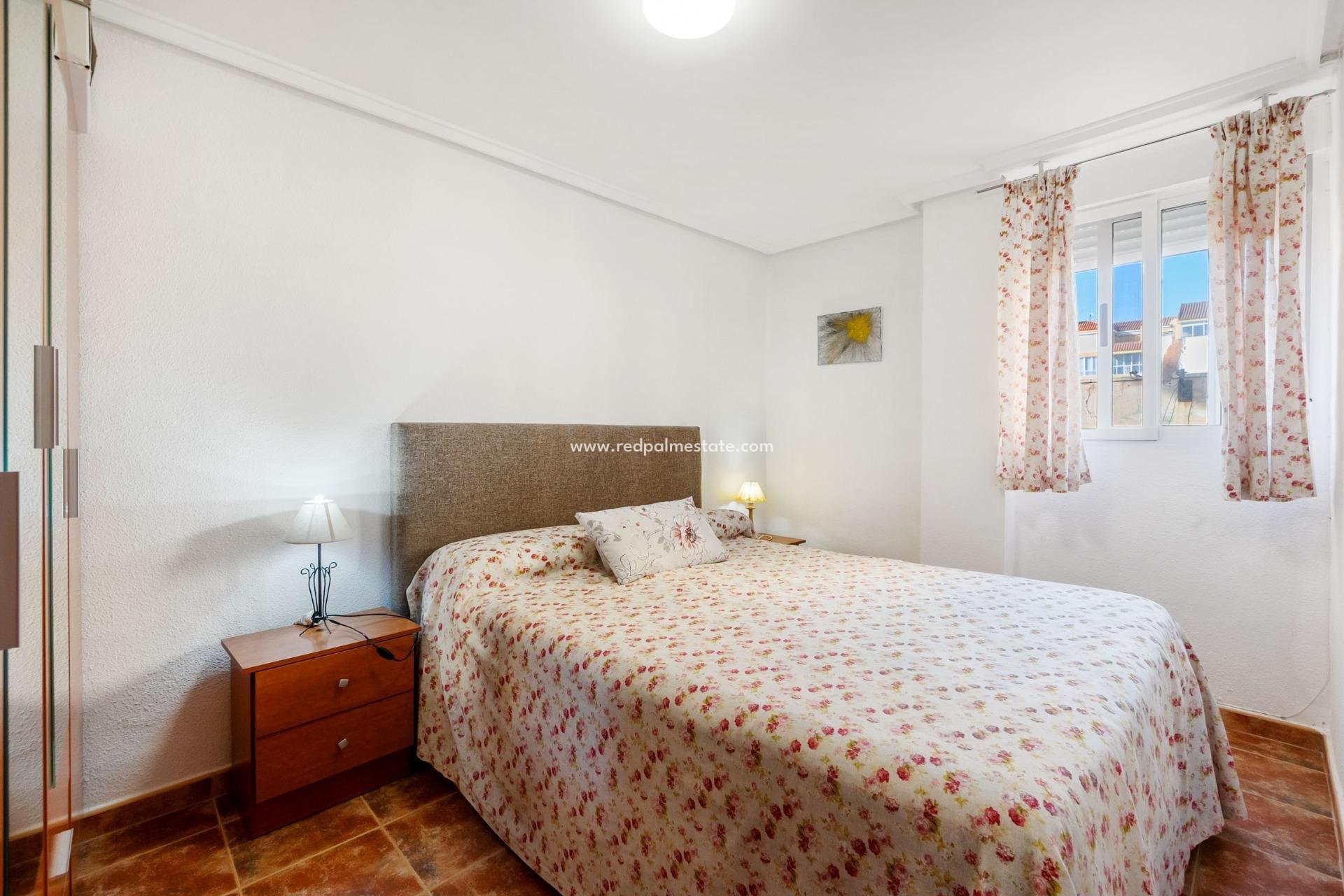 Reventa - Departamento -
Torrevieja - La Mata