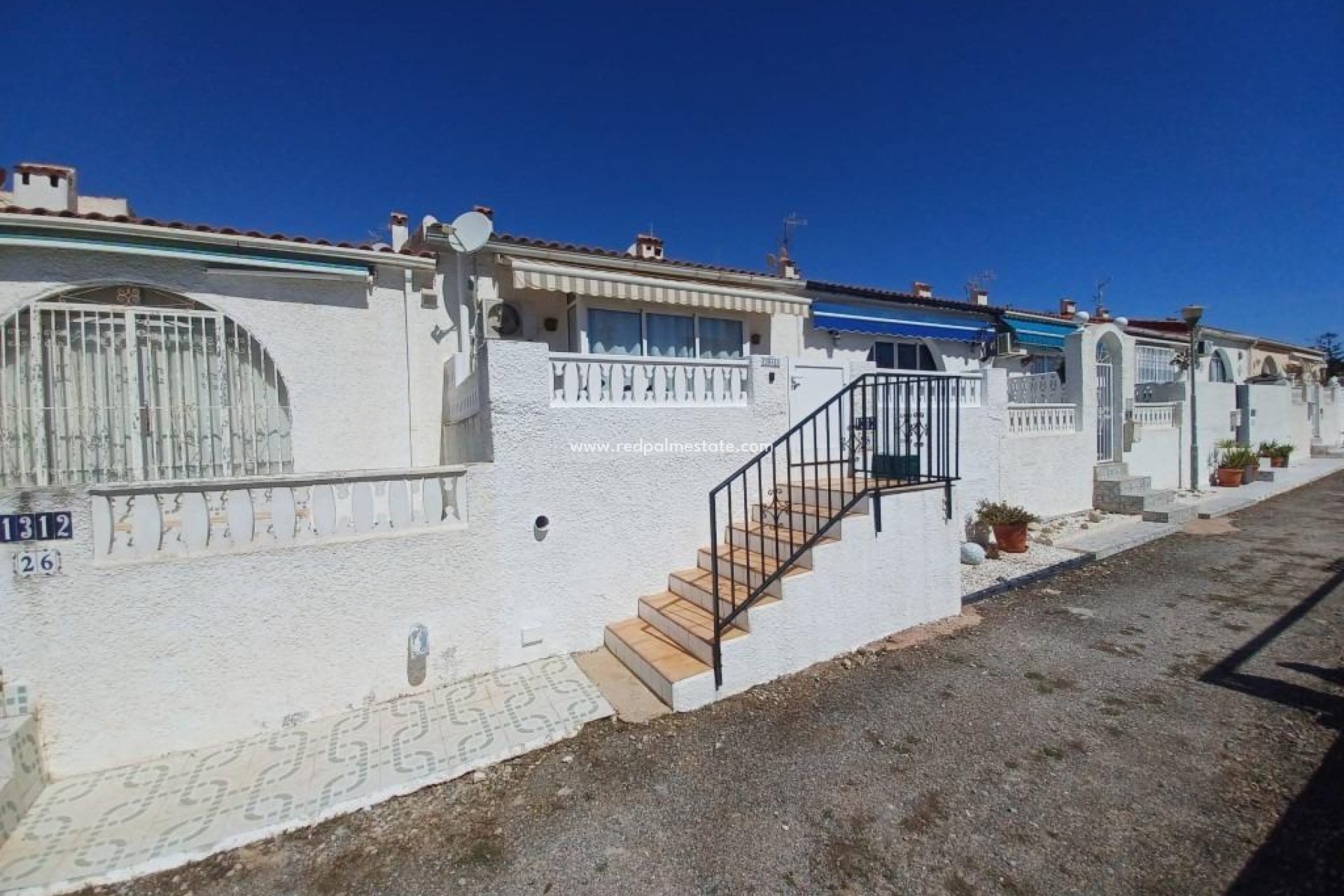 Reventa - Departamento -
Torrevieja - La Siesta - El Salado -  Torreta