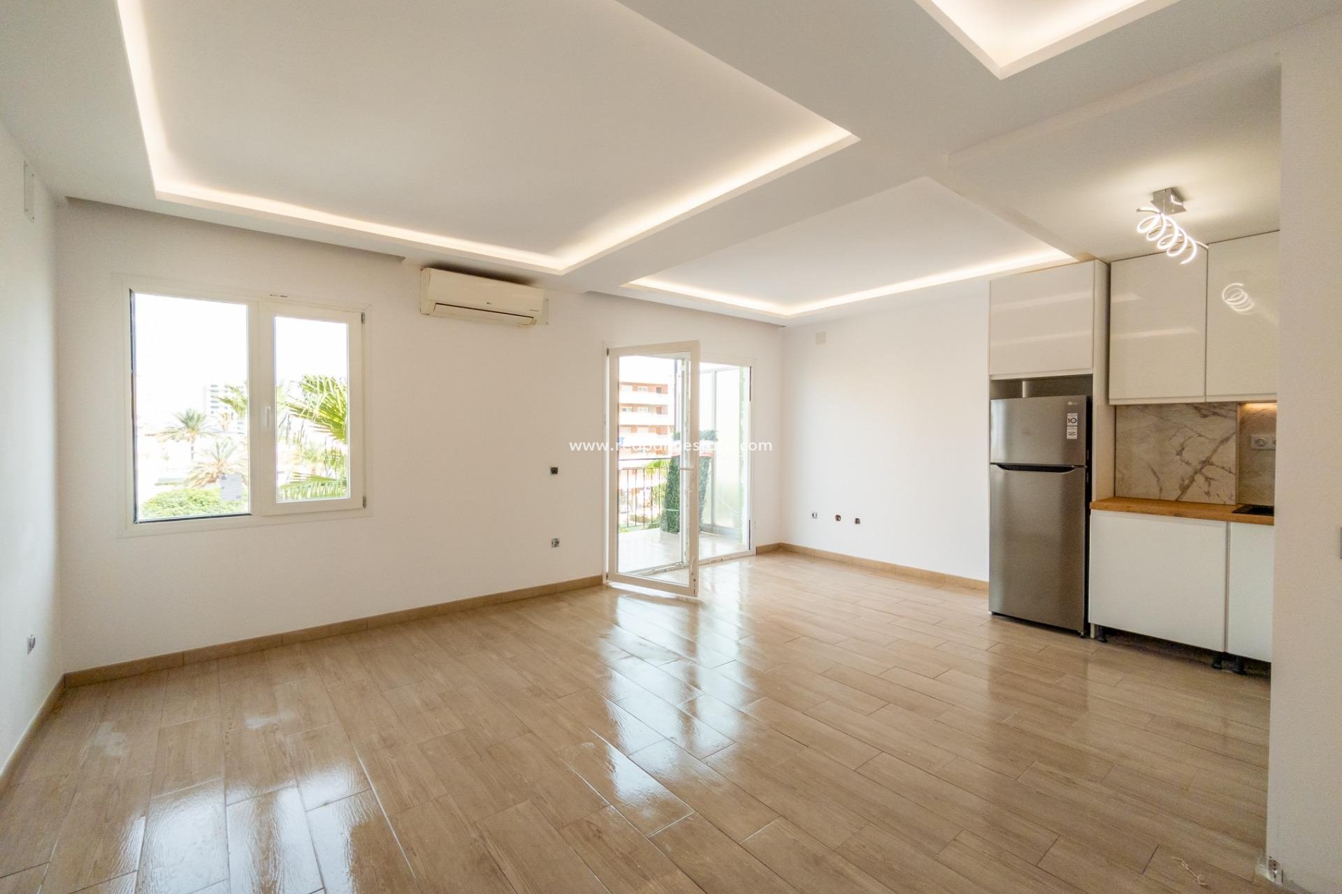 Reventa - Departamento -
Torrevieja - La Veleta