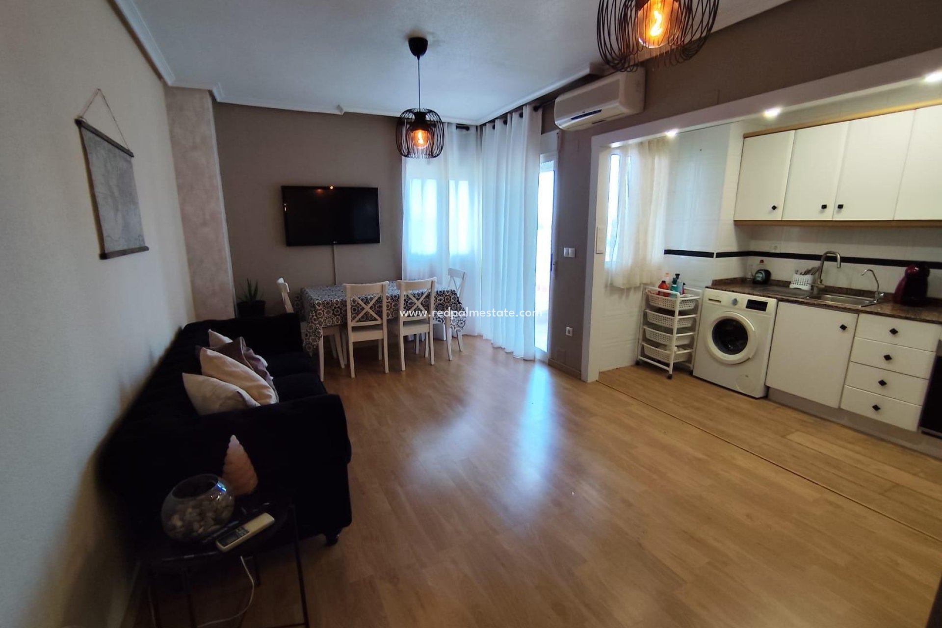 Reventa - Departamento -
Torrevieja - Nueva Torrevieja - Aguas Nuevas