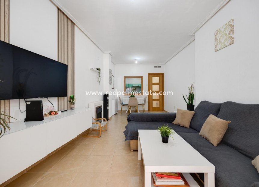 Reventa - Departamento -
Torrevieja - Parque las naciones