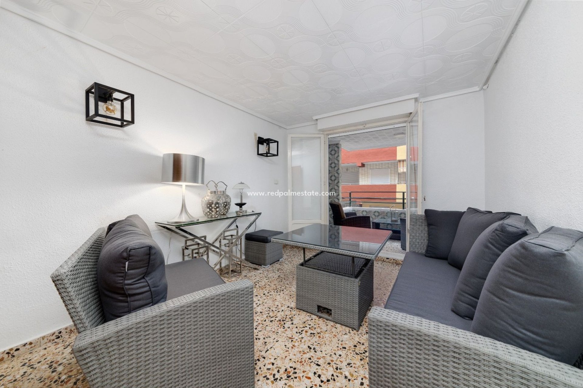 Reventa - Departamento -
Torrevieja - Playa de los Locos