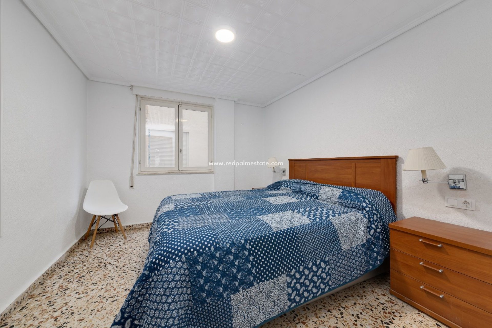 Reventa - Departamento -
Torrevieja - Playa de los Locos