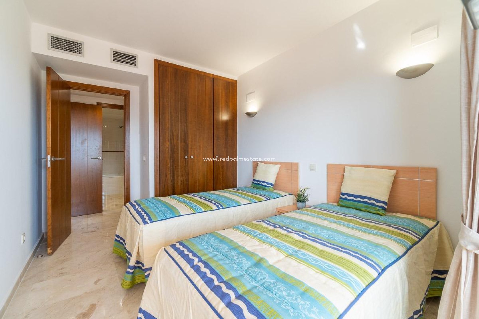 Reventa - Departamento -
Torrevieja - Rocio del mar