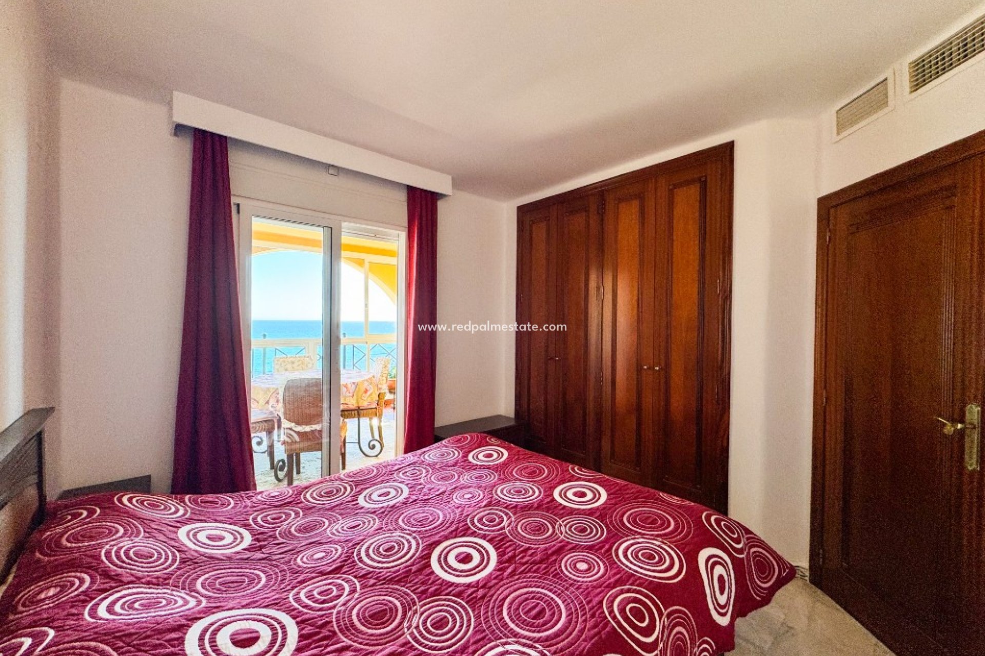 Reventa - Departamento -
Torrevieja