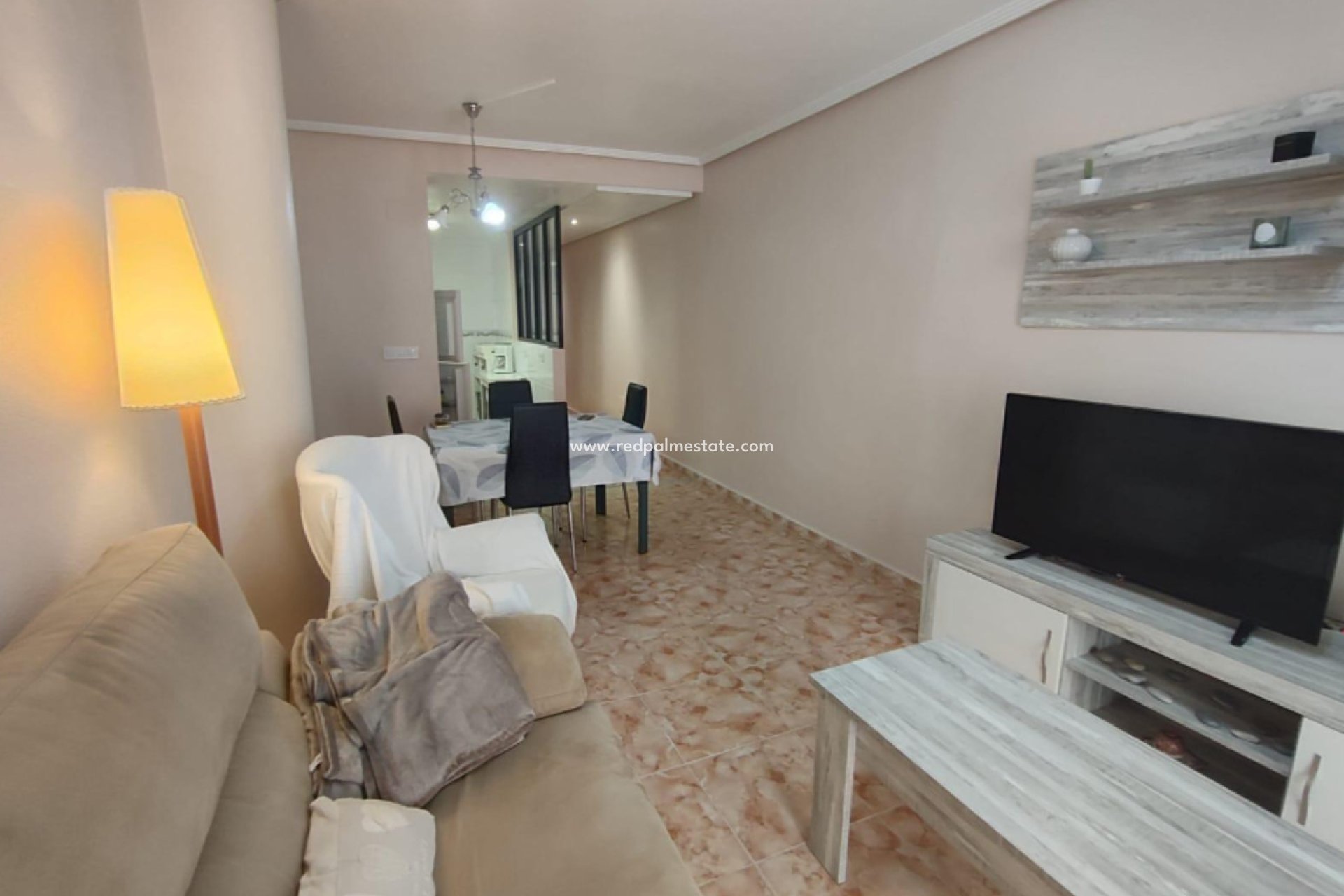 Reventa - Departamento -
Torrevieja