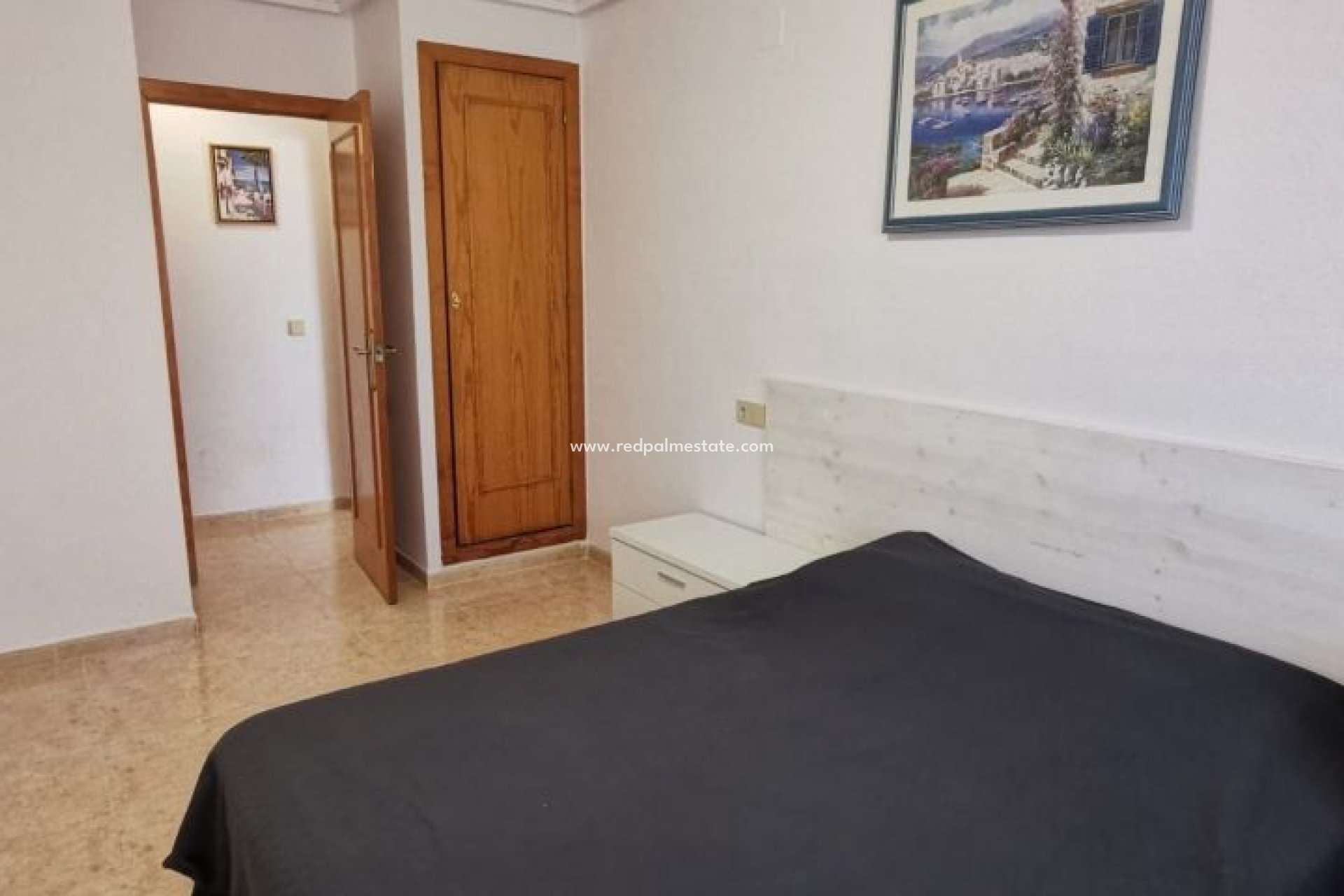 Reventa - Departamento -
Torrevieja