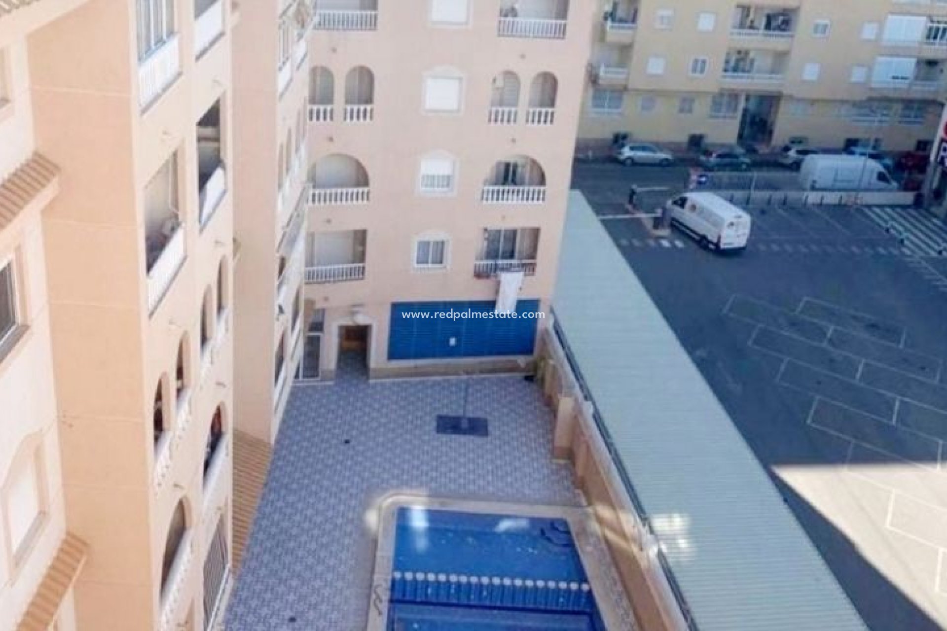 Reventa - Departamento -
Torrevieja