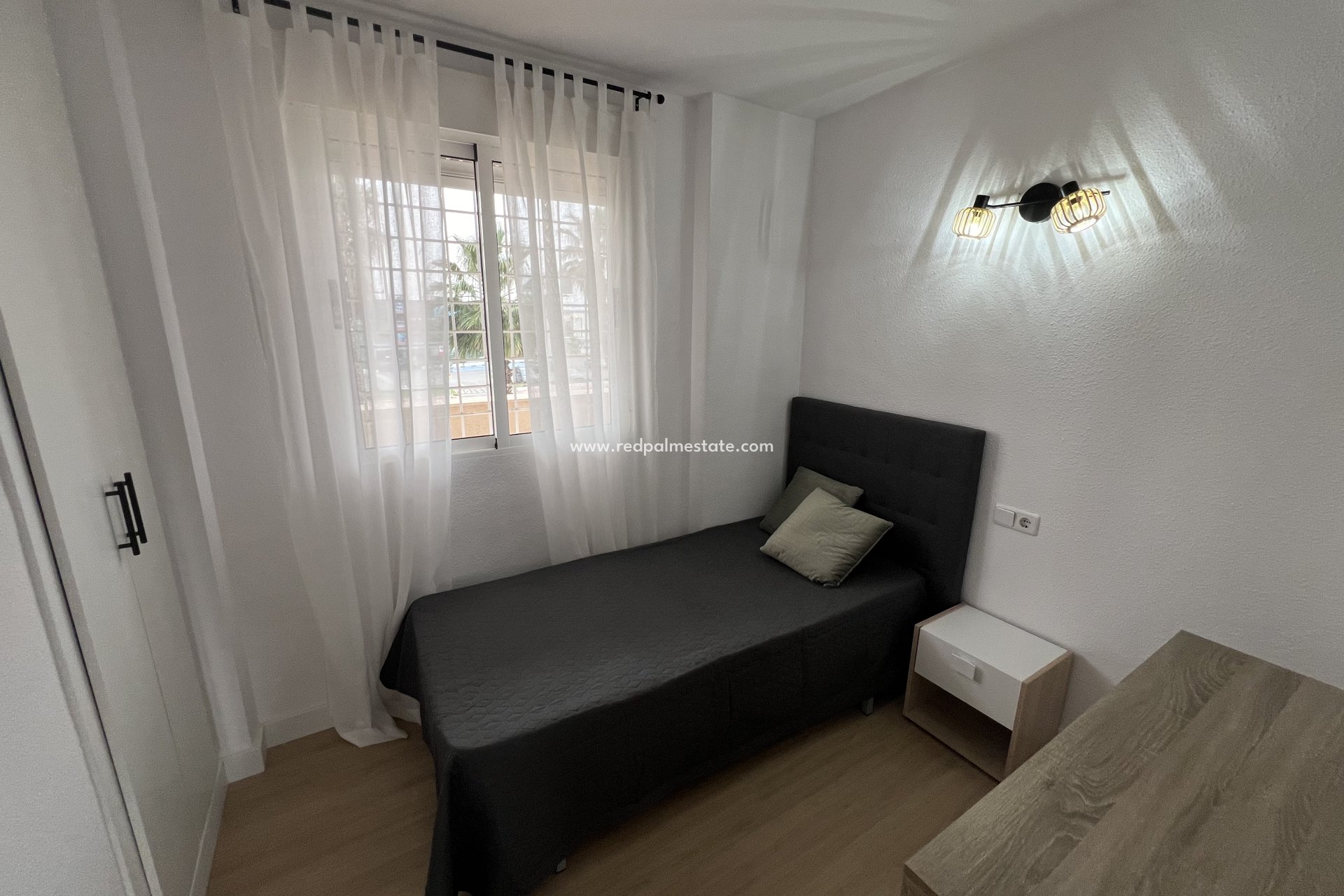 Reventa - Departamento -
Torrevieja