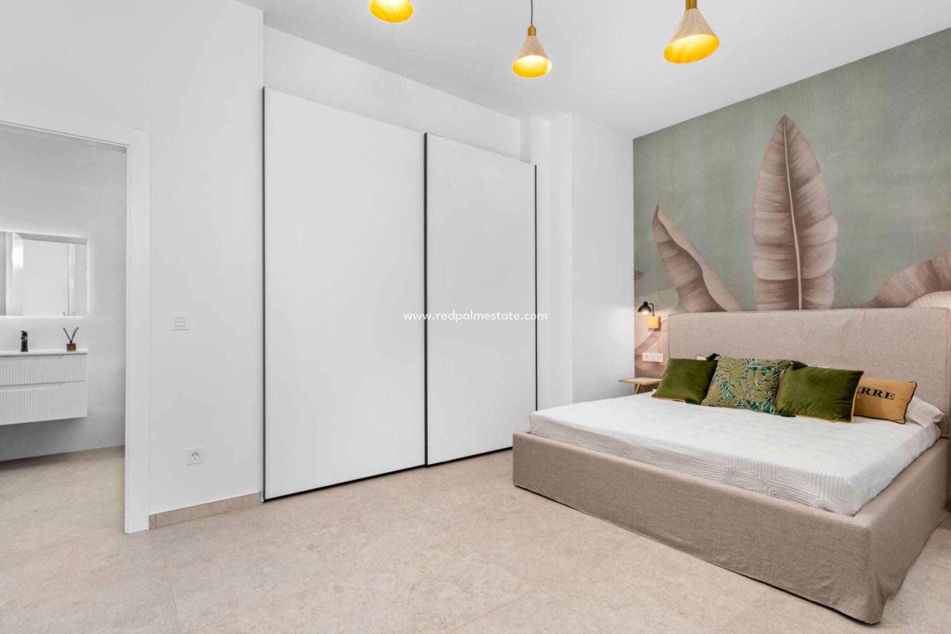 Reventa - Departamento -
Torrevieja