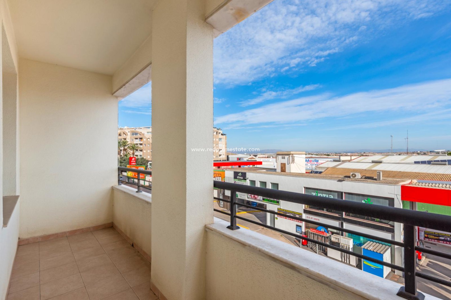 Reventa - Departamento -
Torrevieja