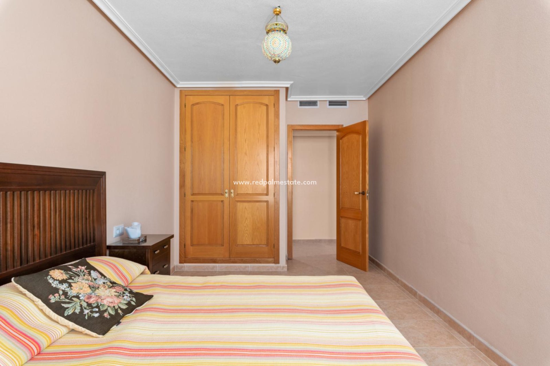 Reventa - Departamento -
Torrevieja