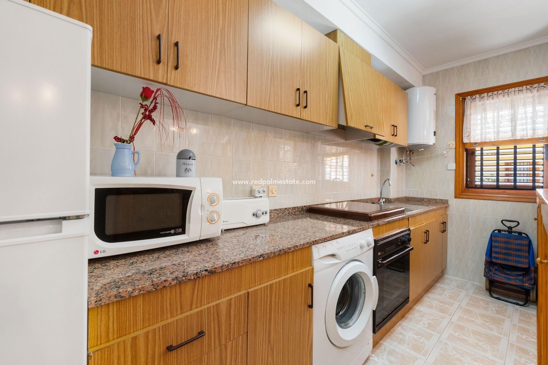 Reventa - Duplex -
Torrevieja - La Mata