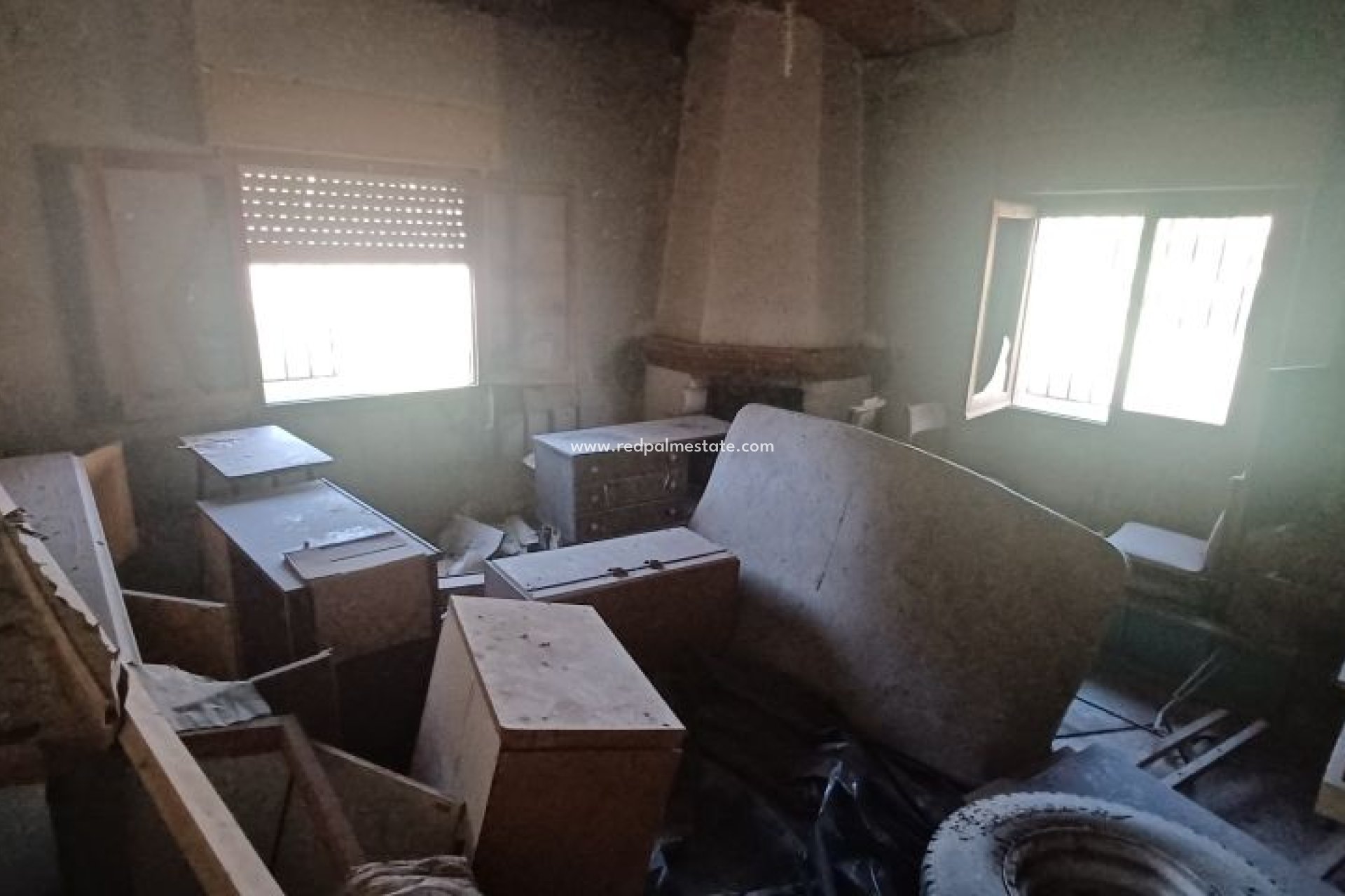 Reventa - Finca / Propiedad de Campo -
Albatera - Inland