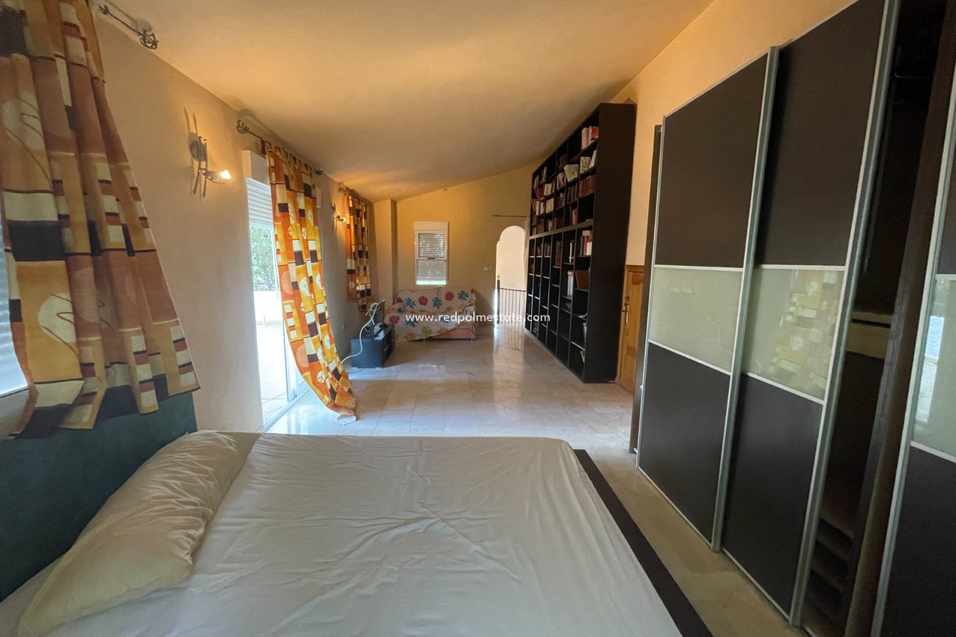 Reventa - Finca / Propiedad de Campo -
Albatera - Inland