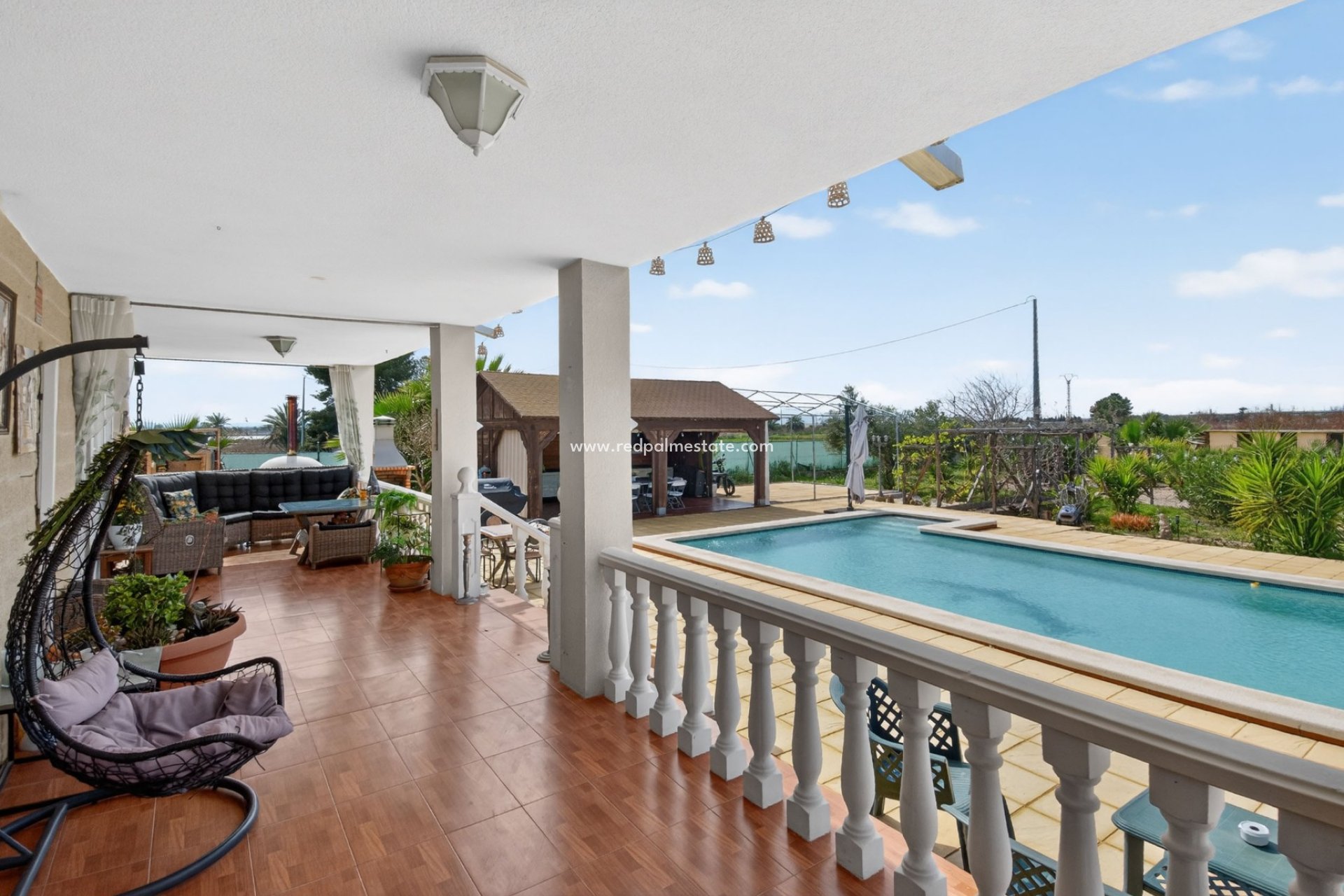 Reventa - Finca / Propiedad de Campo -
Albatera