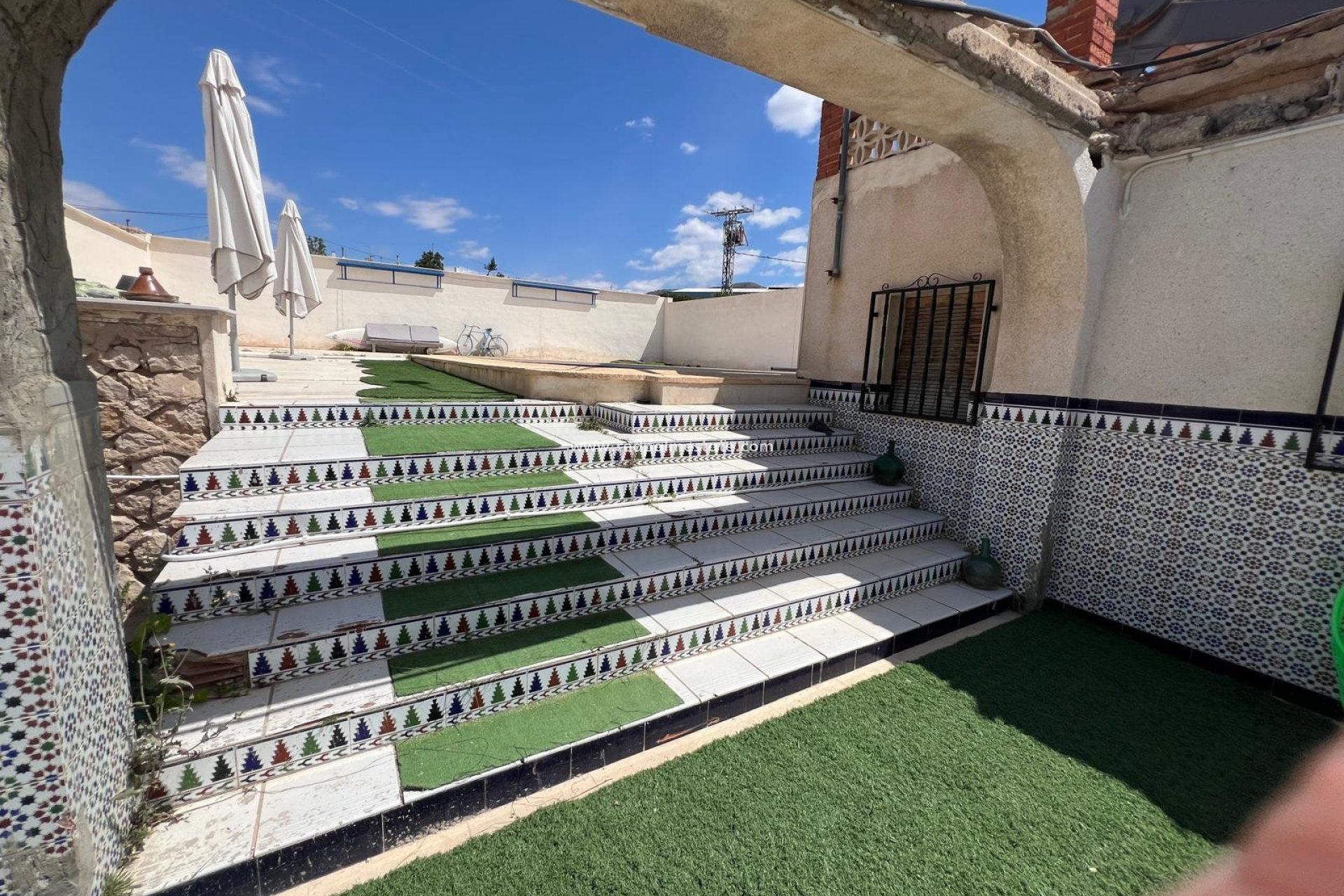 Reventa - Finca / Propiedad de Campo -
Algueña - Inland