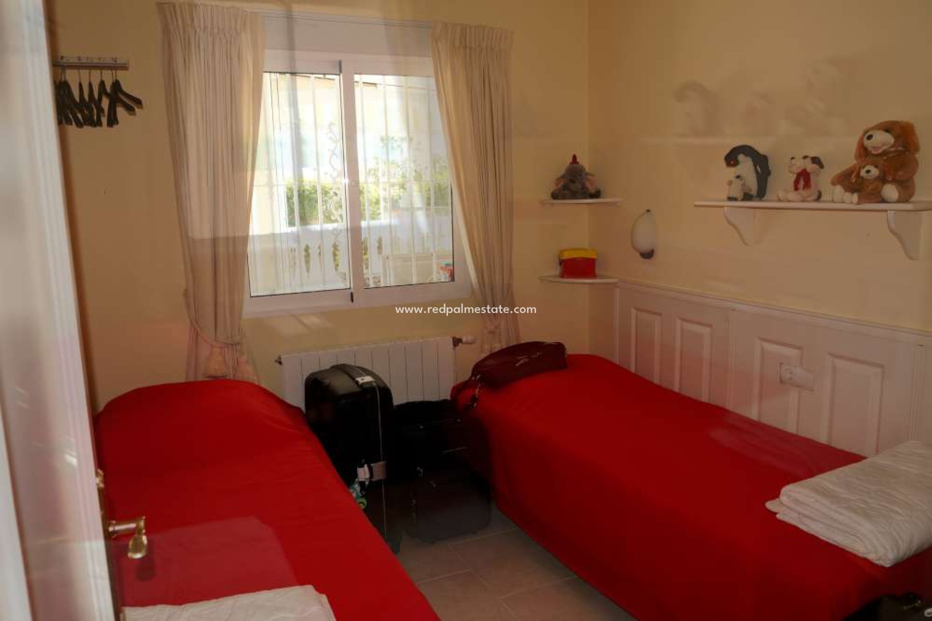 Reventa - Finca / Propiedad de Campo -
Catral