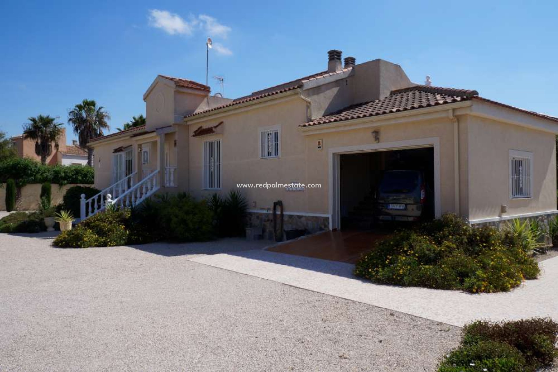 Reventa - Finca / Propiedad de Campo -
Catral